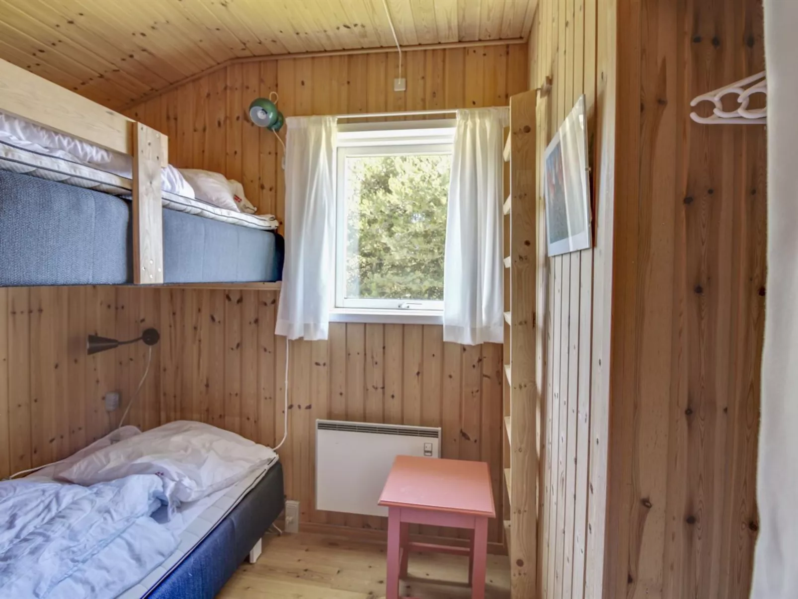 "Allydia" - 400m from the sea-Binnen