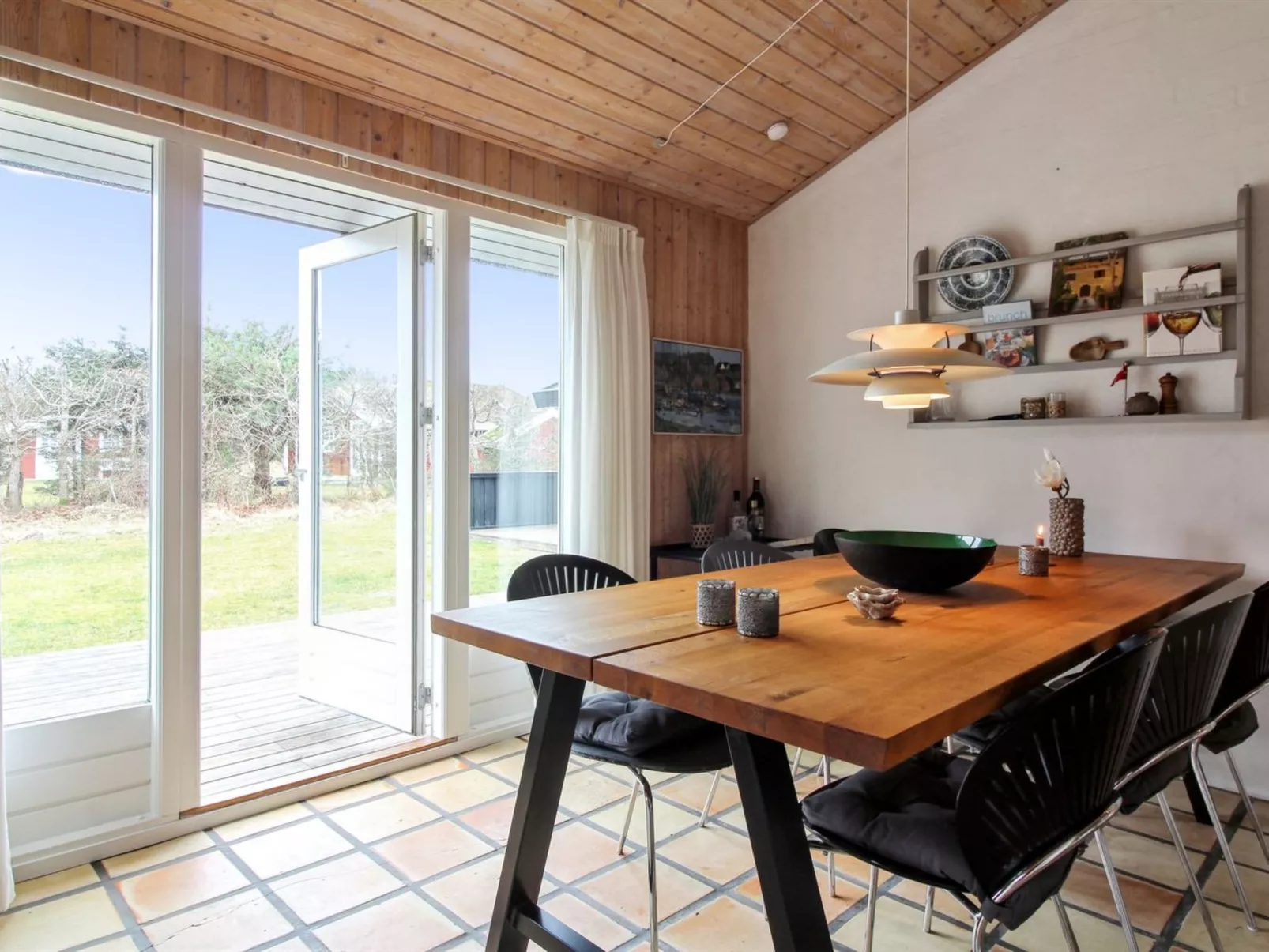 "Birette" - 1.5km from the sea-Binnen