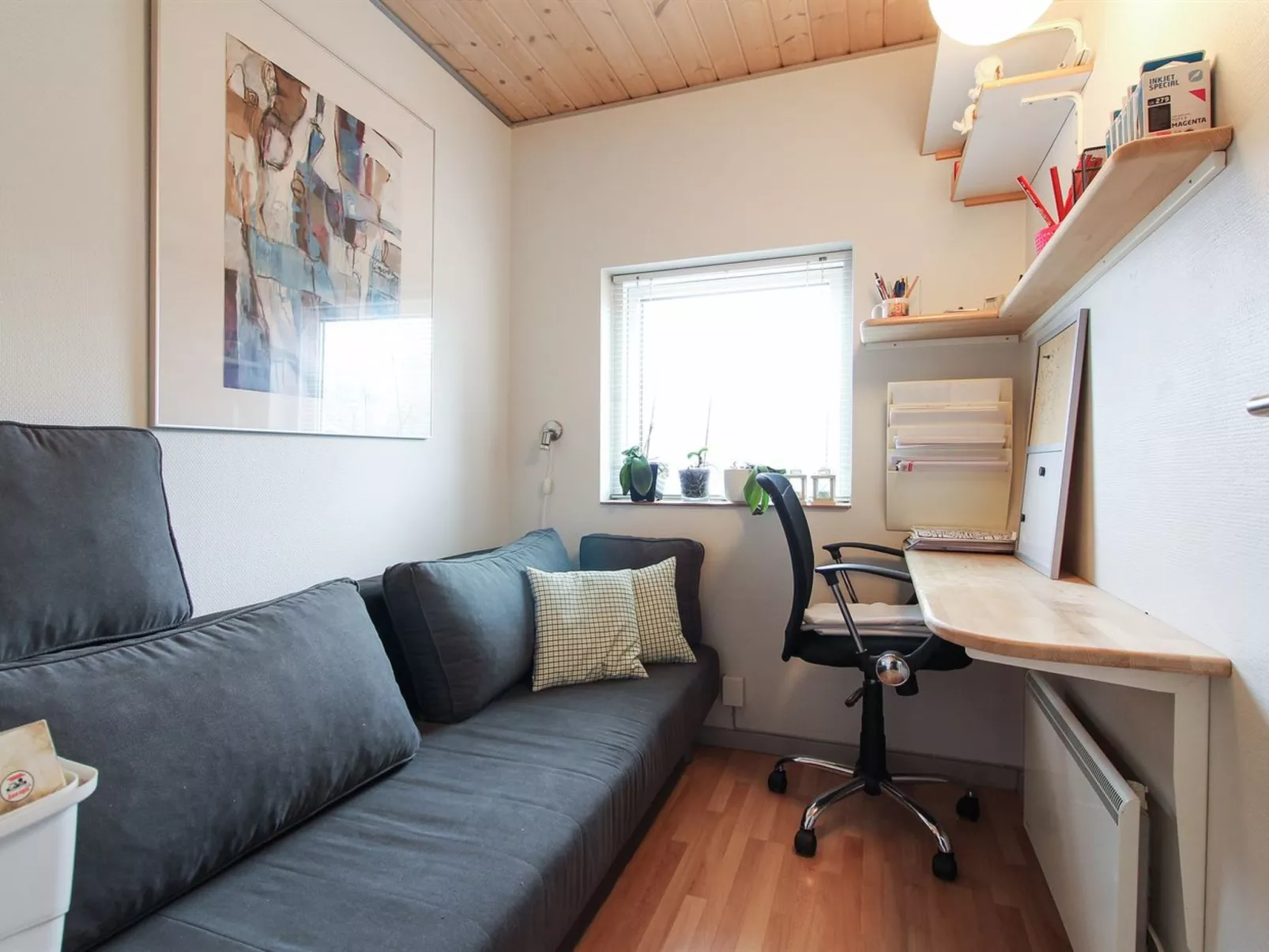 "Editha" - 800m from the sea-Binnen