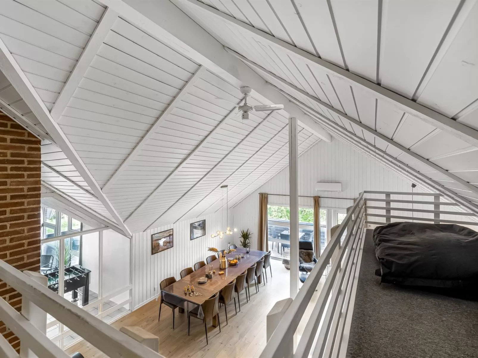 "Sylvi" - 1.7km from the sea-Binnen