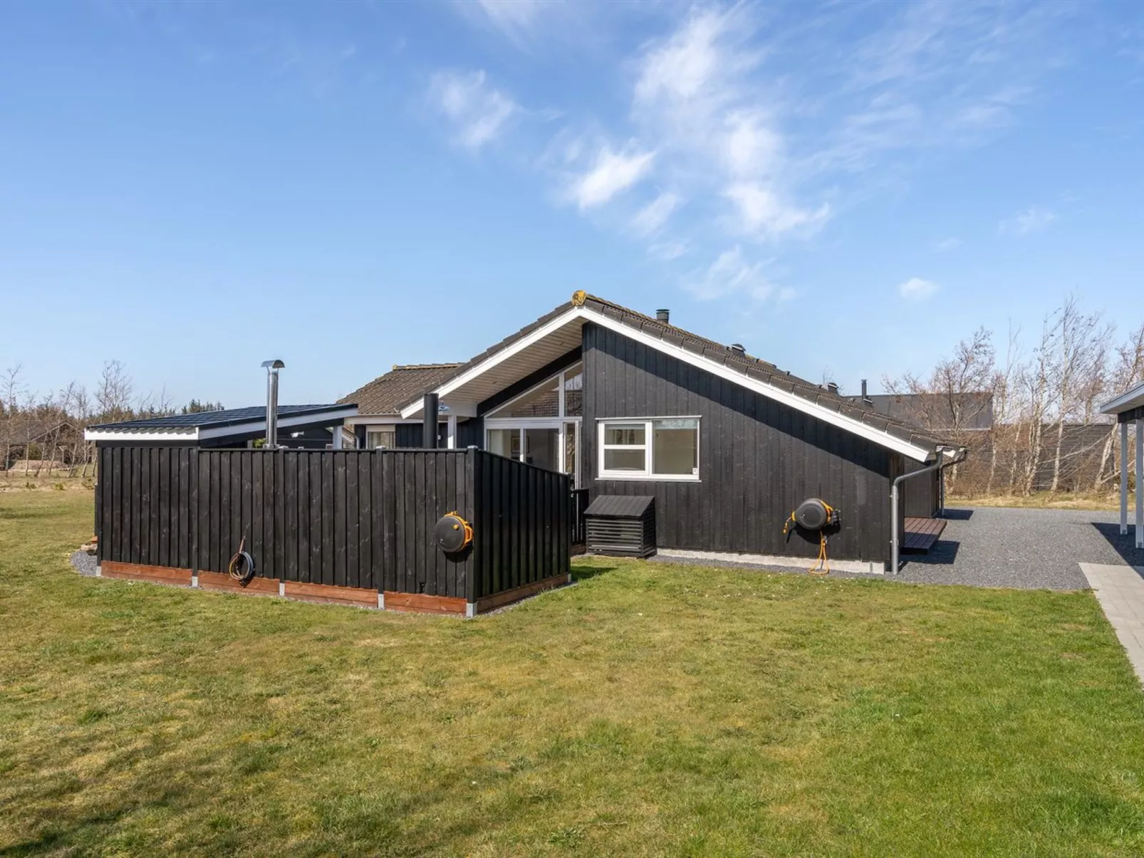 "Dorithea" - 3.5km from the sea-Buiten