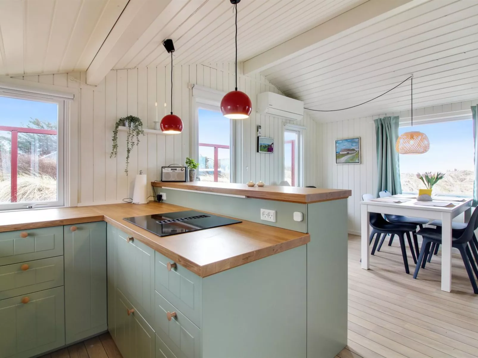 "Marius" - 200m from the sea-Binnen