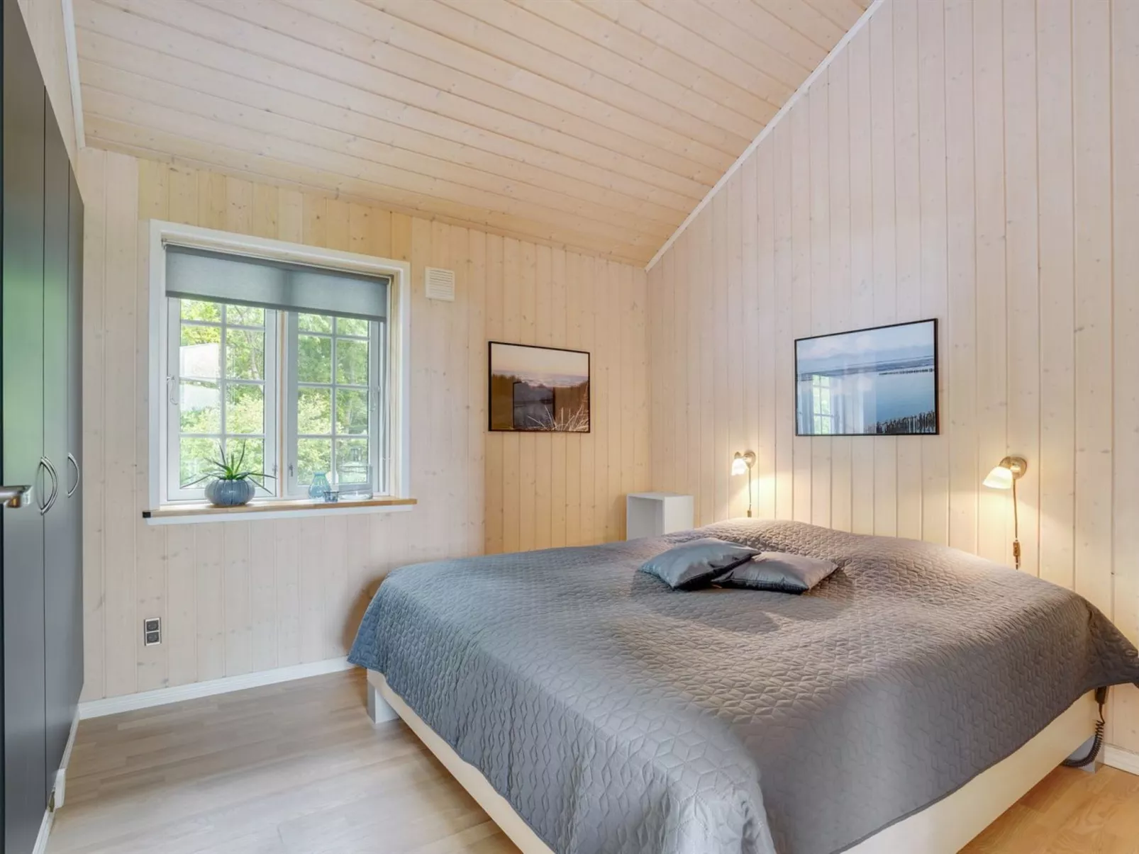 "Regnwald" - 400m to the fjord-Binnen