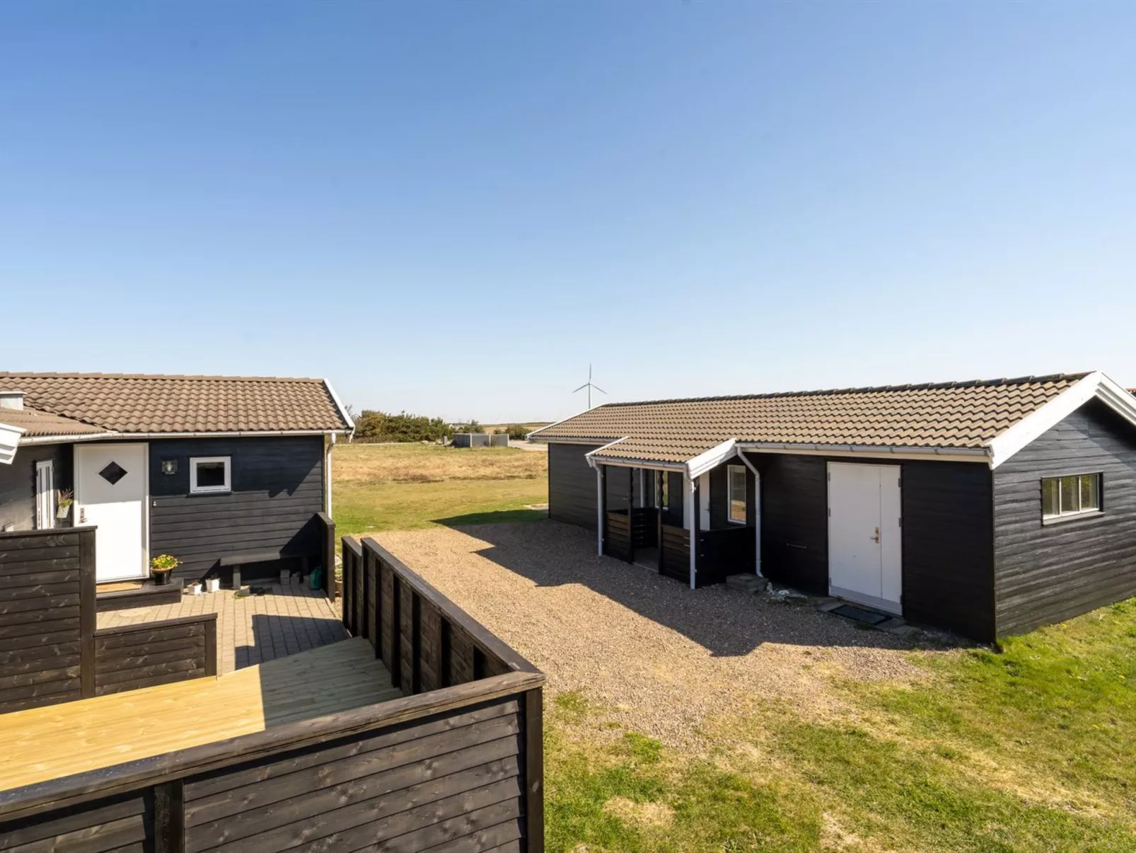 "Viveka" - 500m from the sea-Buiten