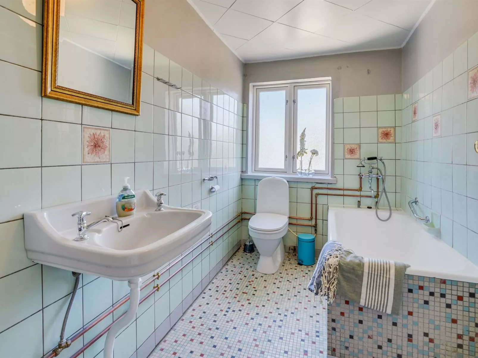 "Laust" - 250m from the sea-Binnen