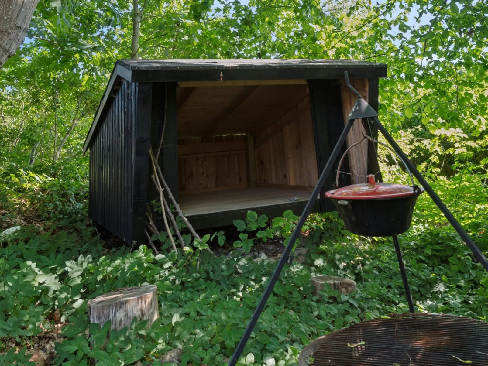 "Thora" - 800m from the sea