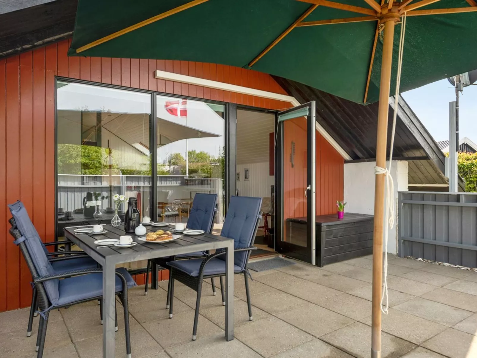 "Tican" - 400m from the sea-Buiten