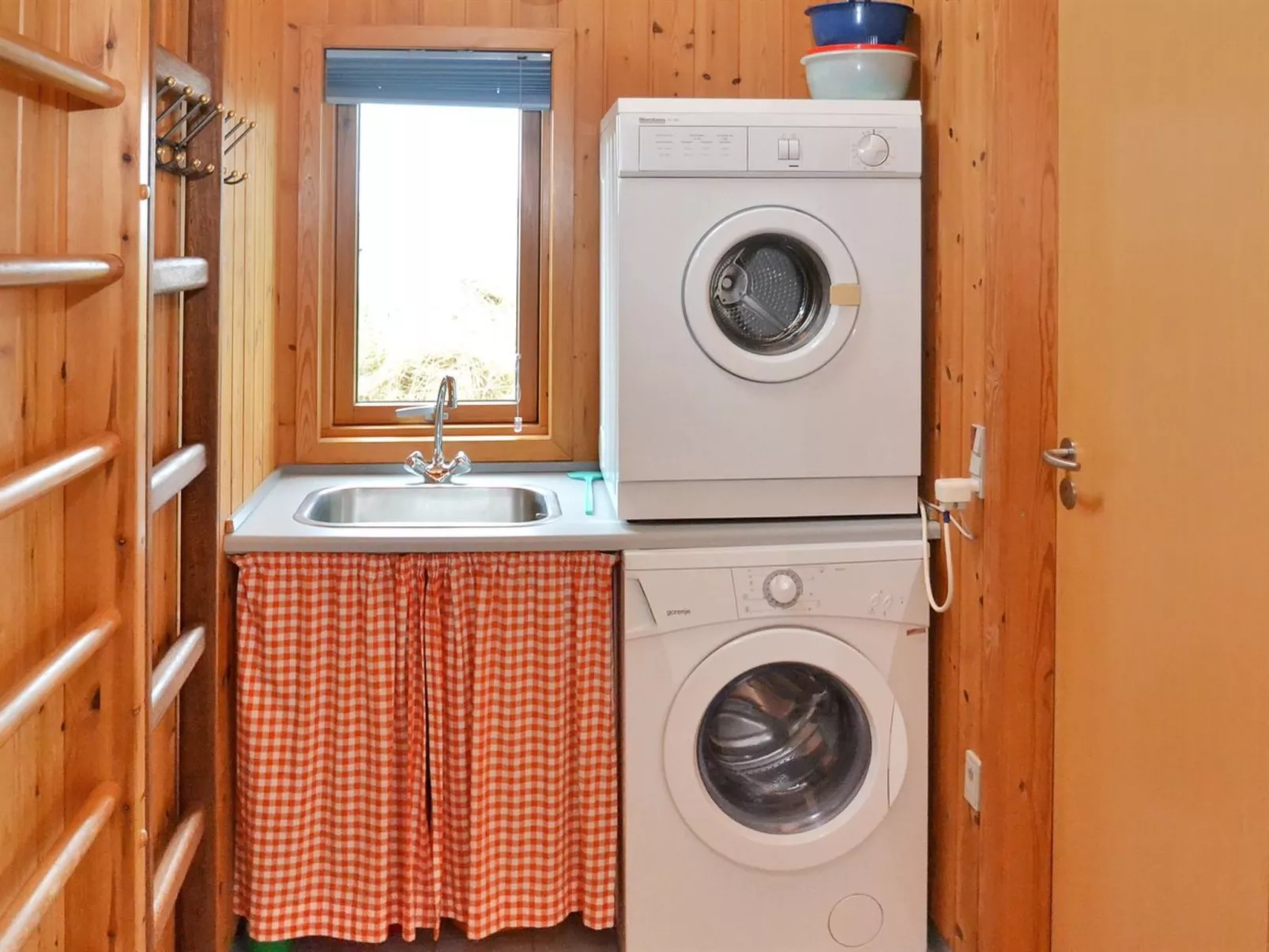 "Juste" - 2.2km from the sea-Binnen