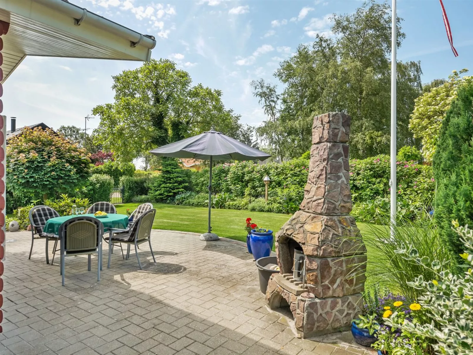 "Tess" - 50m from the sea-Buiten