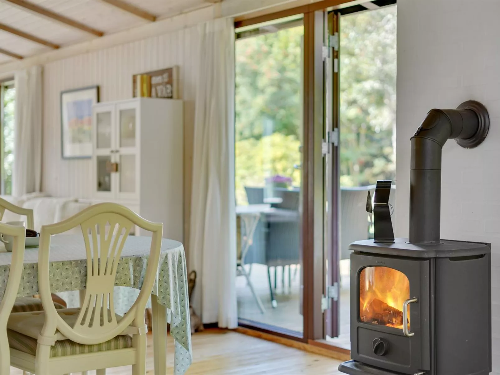 "Jelko" - 1.2km from the sea-Binnen