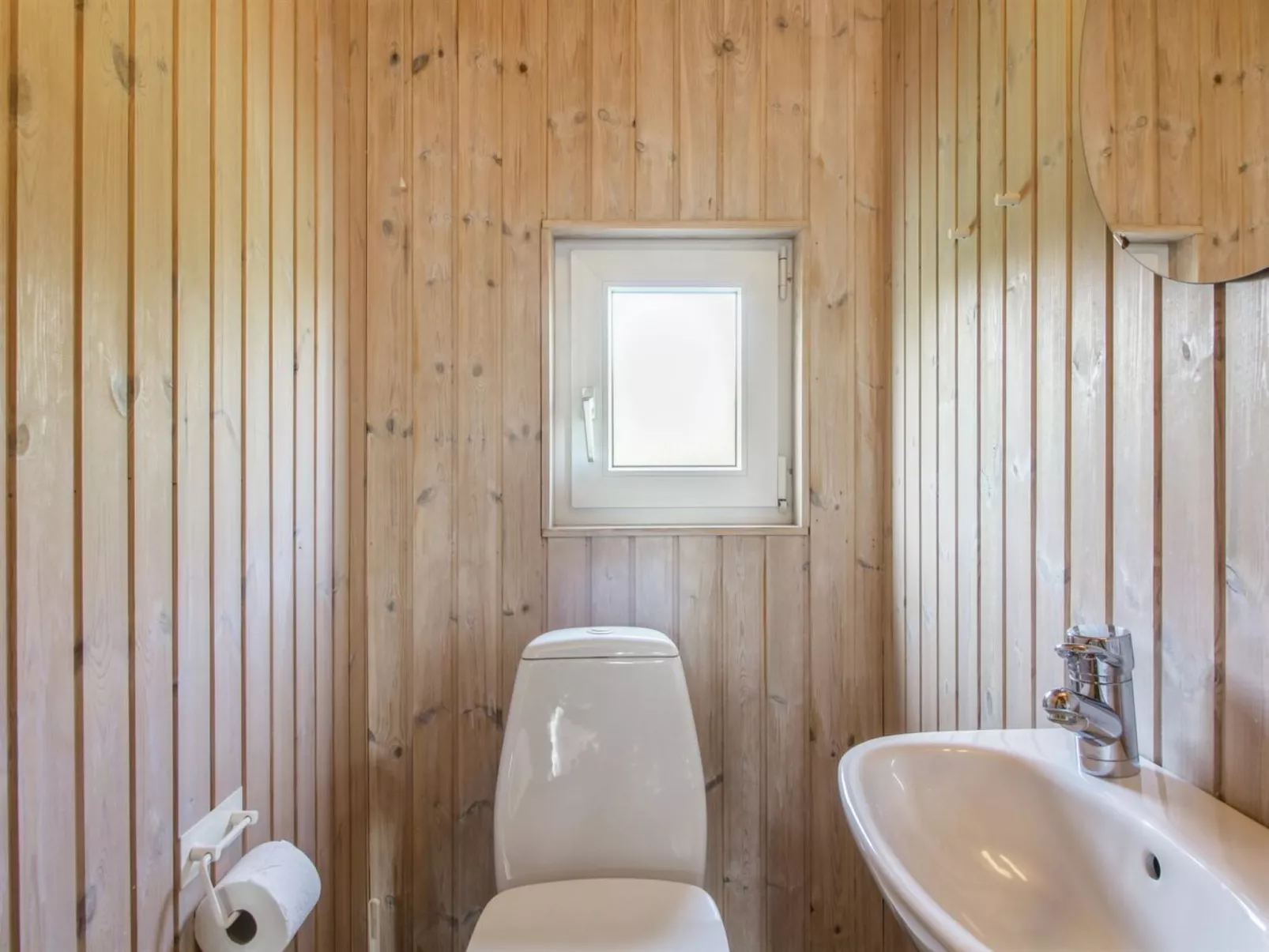 "Menka" - 1.3km from the sea-Binnen