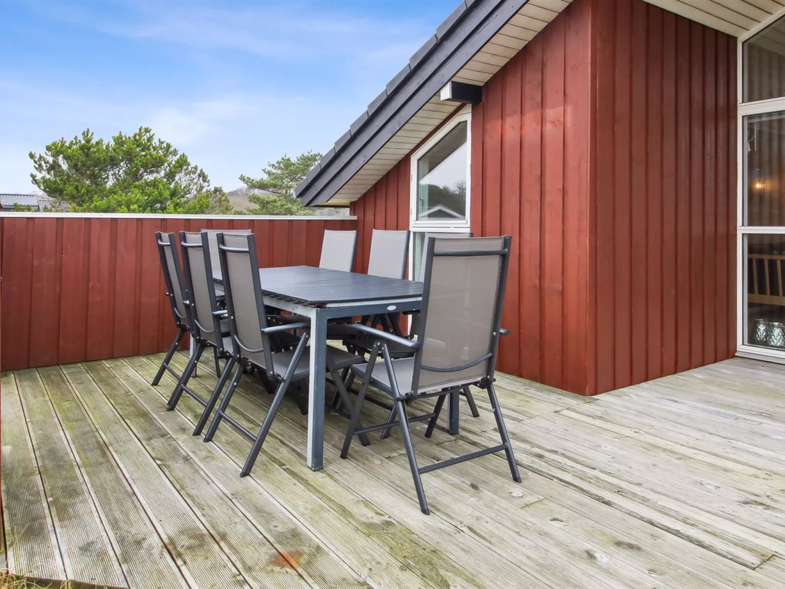 "Tiane" - 800m from the sea-Buiten