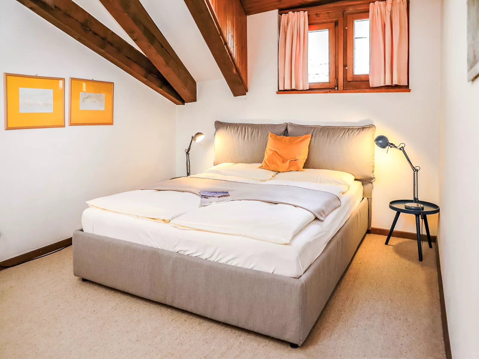 Chesa Prasüra 10-Binnen