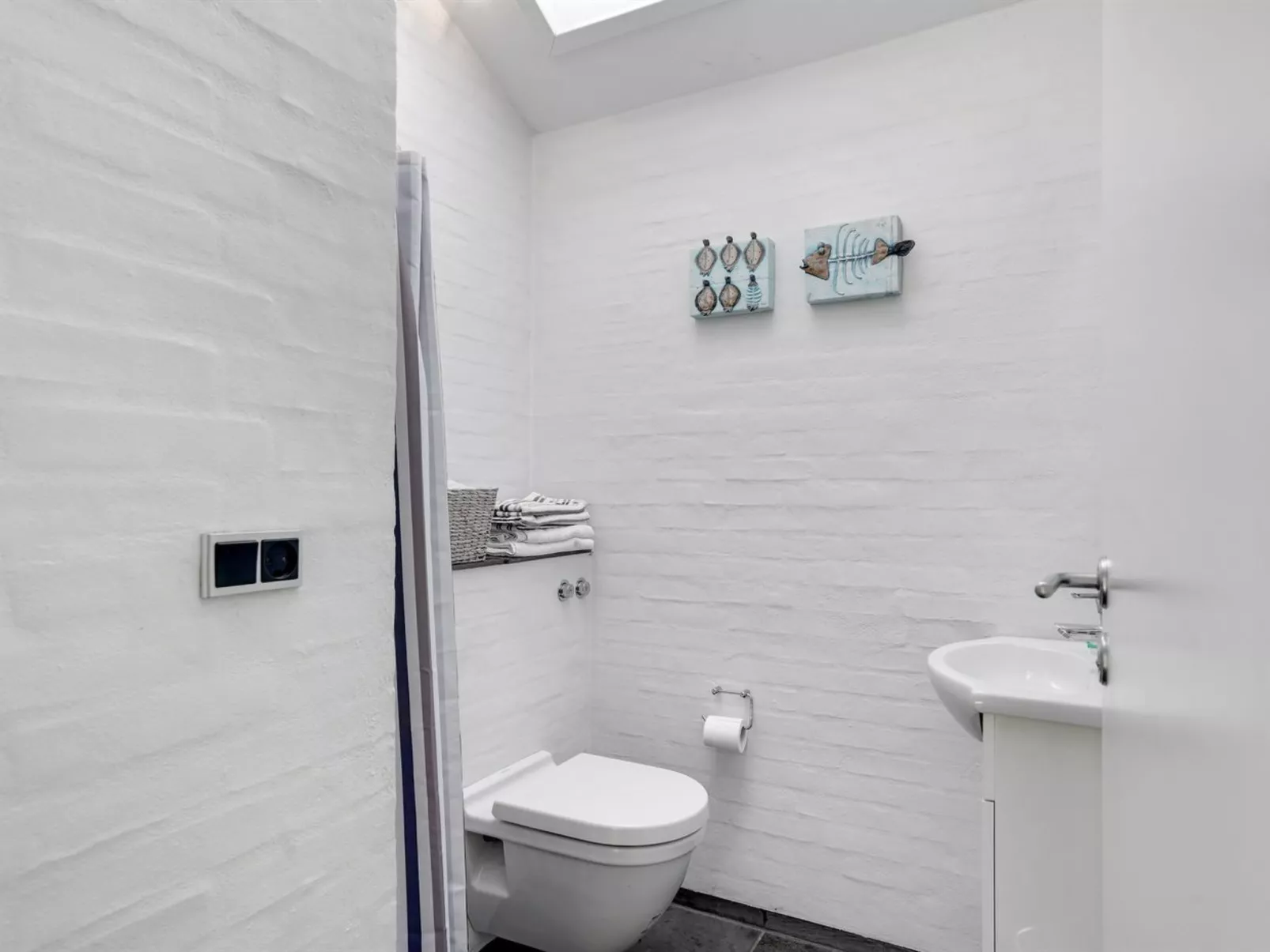 "Angelarij" -  from the sea-Binnen