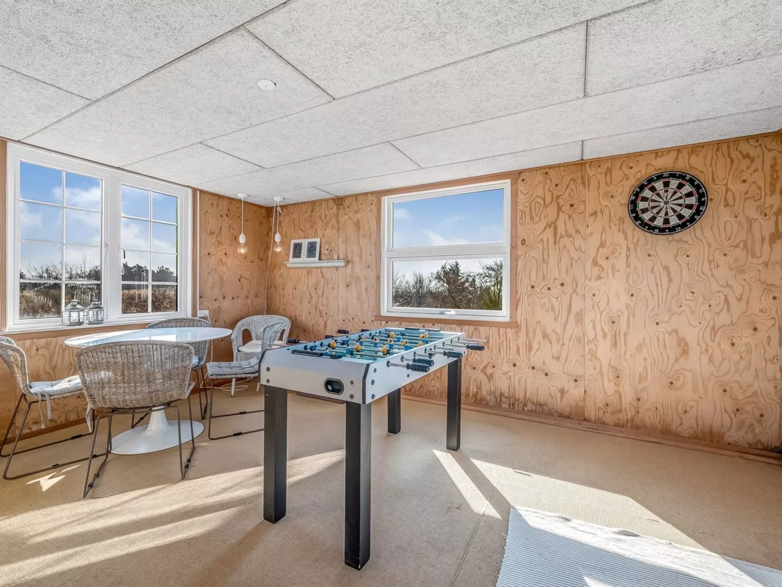 "Bjart" - 50m to the fjord-Binnen