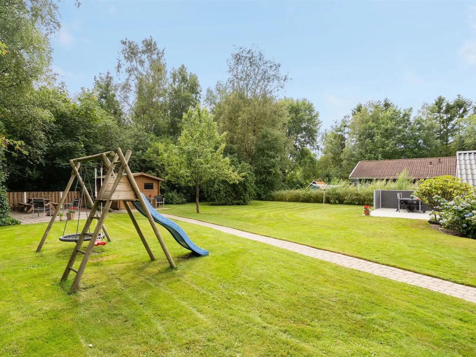 "Liljana" - 30km from the sea-Buiten