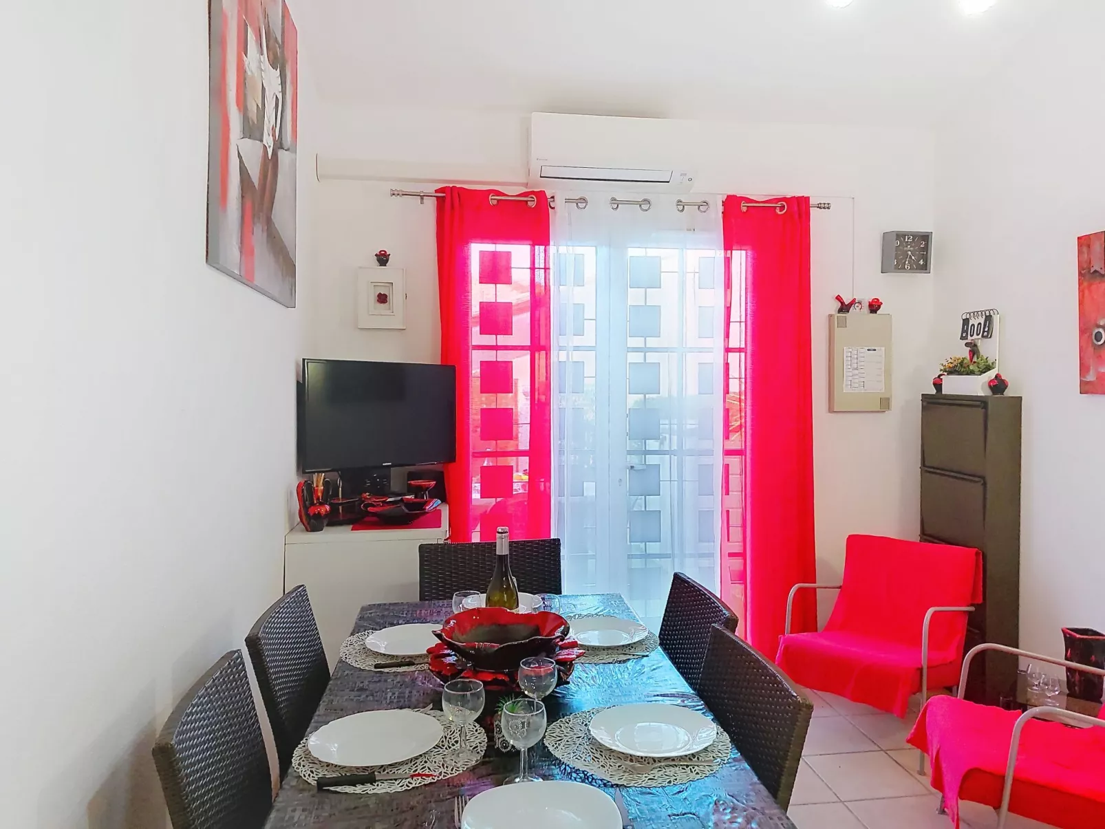 Les Amandines-Binnen