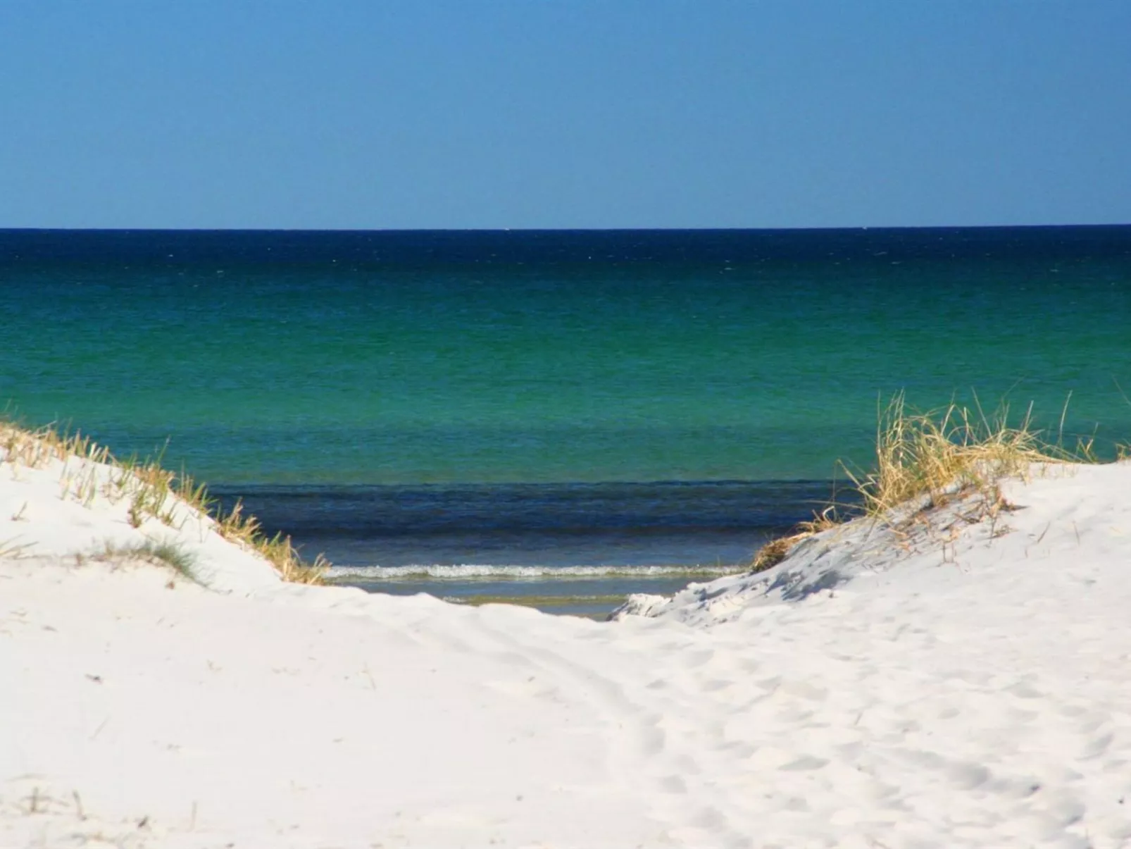 "Evert" - 250m from the sea-Buiten