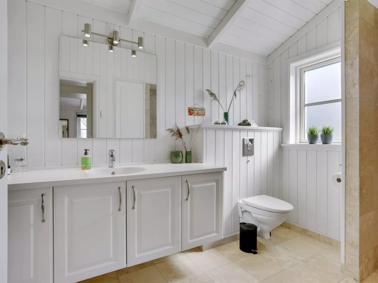 "Antti" - 350m from the sea-Binnen