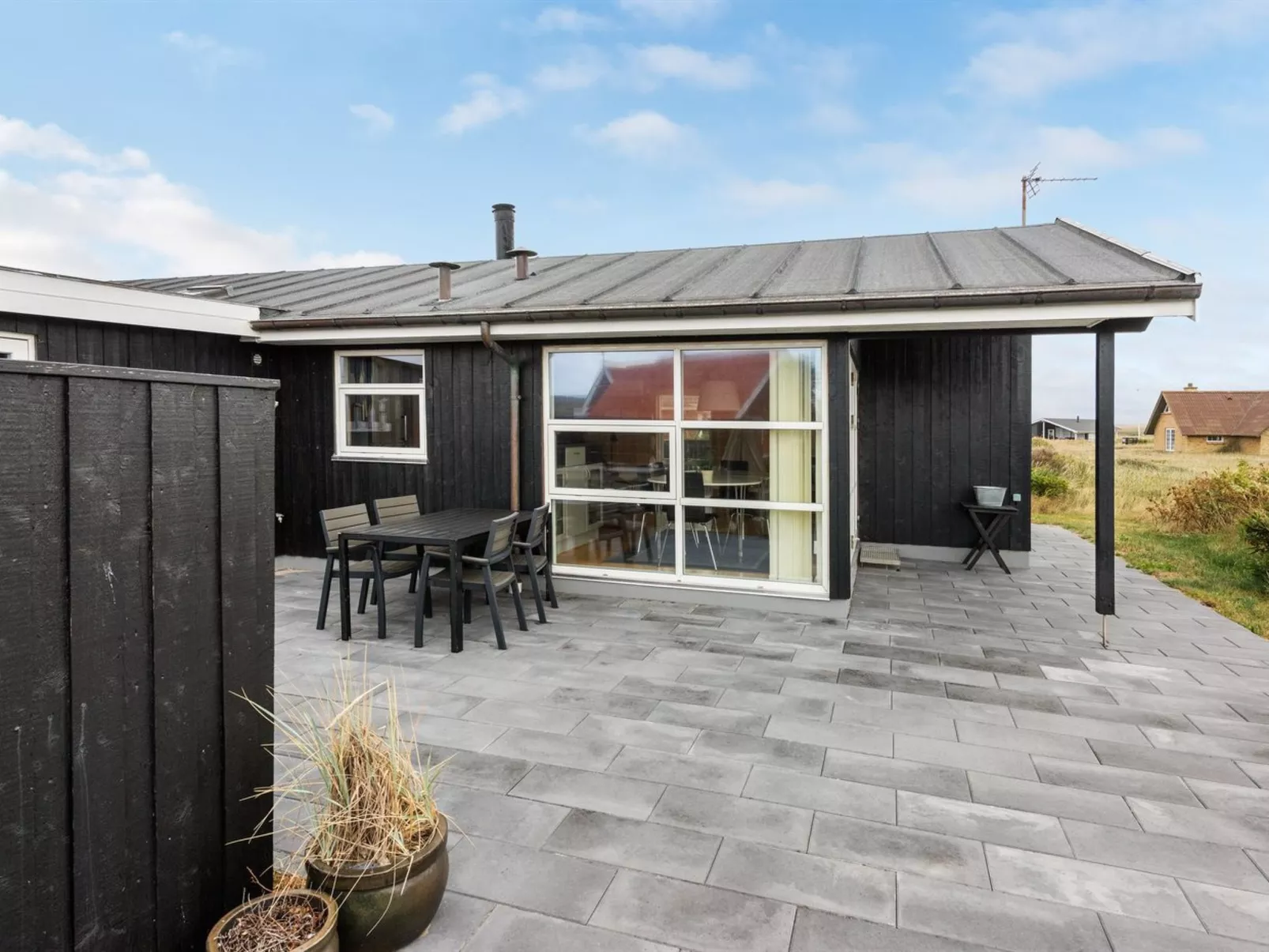 "Arni" - 150m from the sea-Buiten