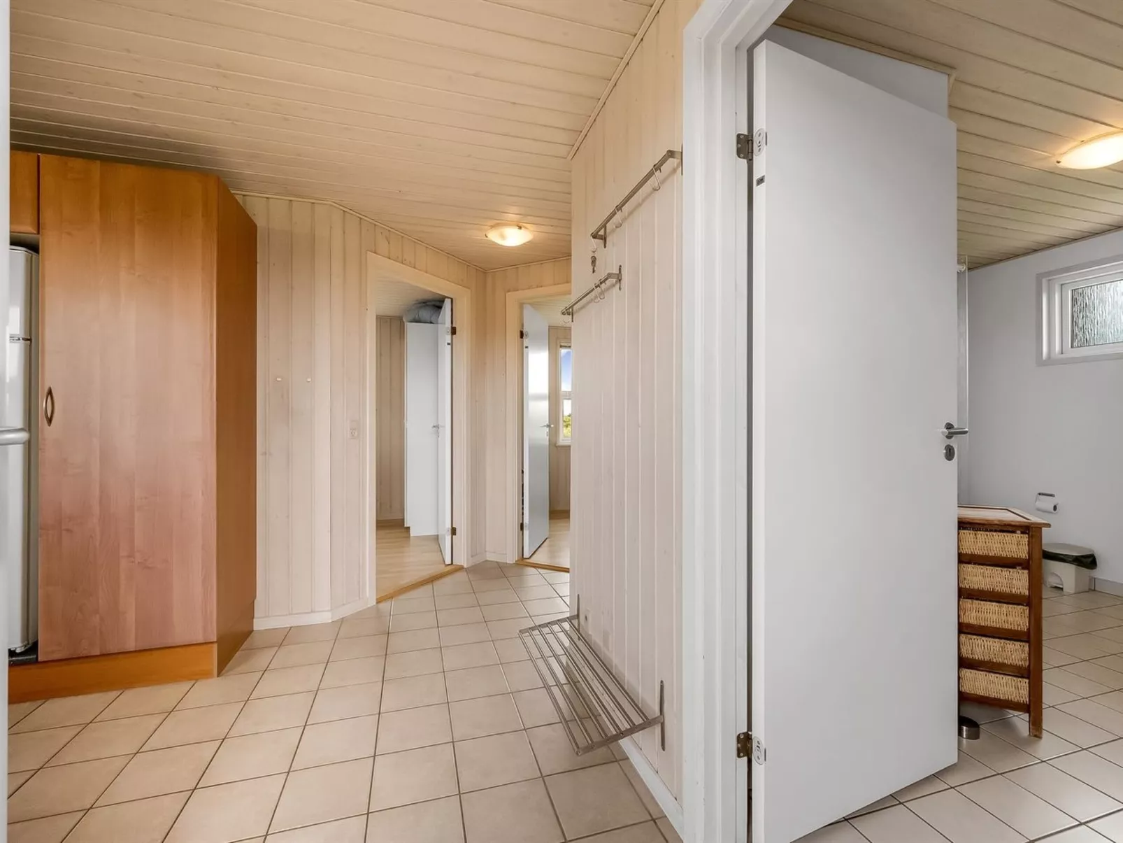 "Erland" - 500m from the sea-Binnen