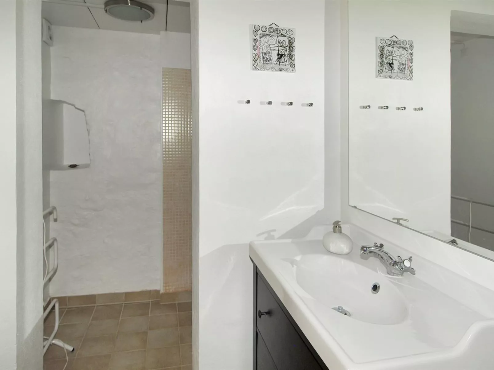 "Manfred" - 6km from the sea-Binnen