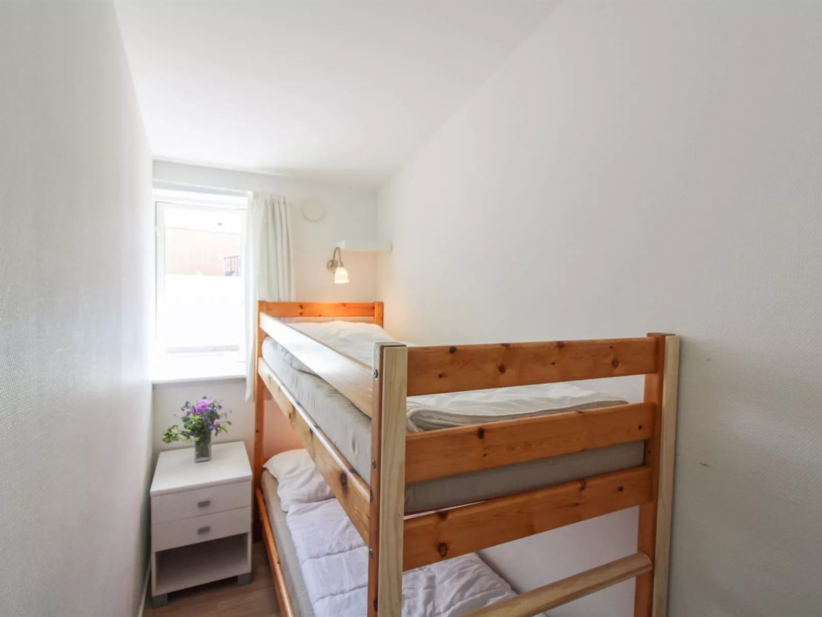 "Thyrne" - 500m from the sea-Binnen