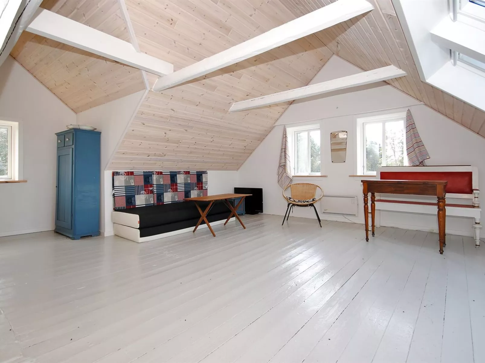 "Margrethe" - 1.1km from the sea-Binnen