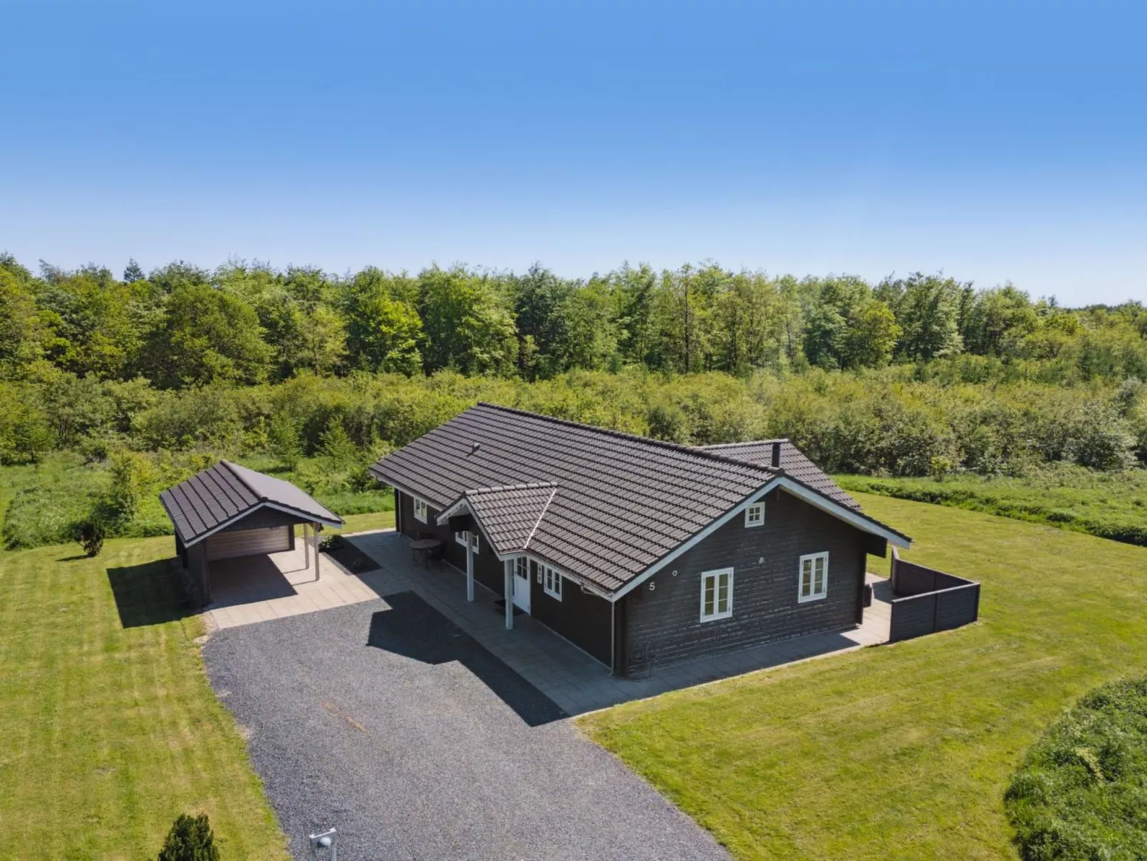 "Quanna" - 30km from the sea-Buiten