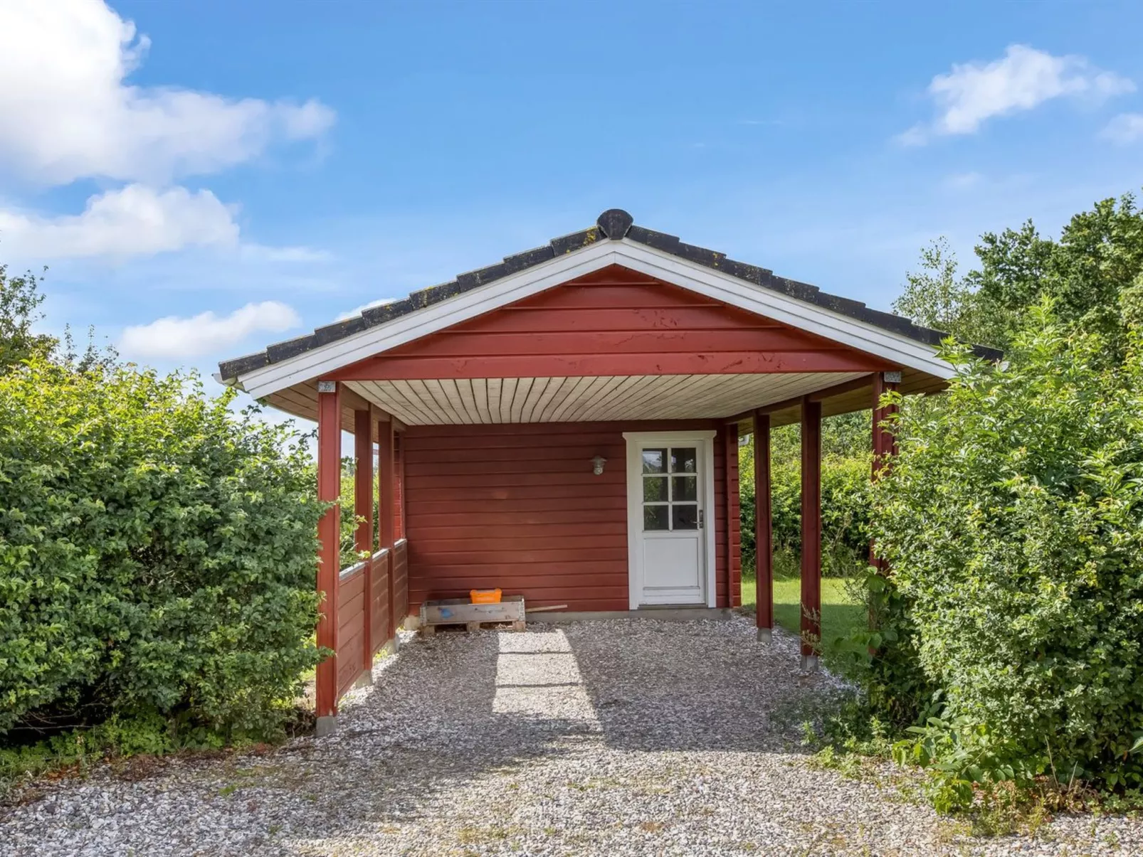 "Liam" - 800m to the fjord-Buiten