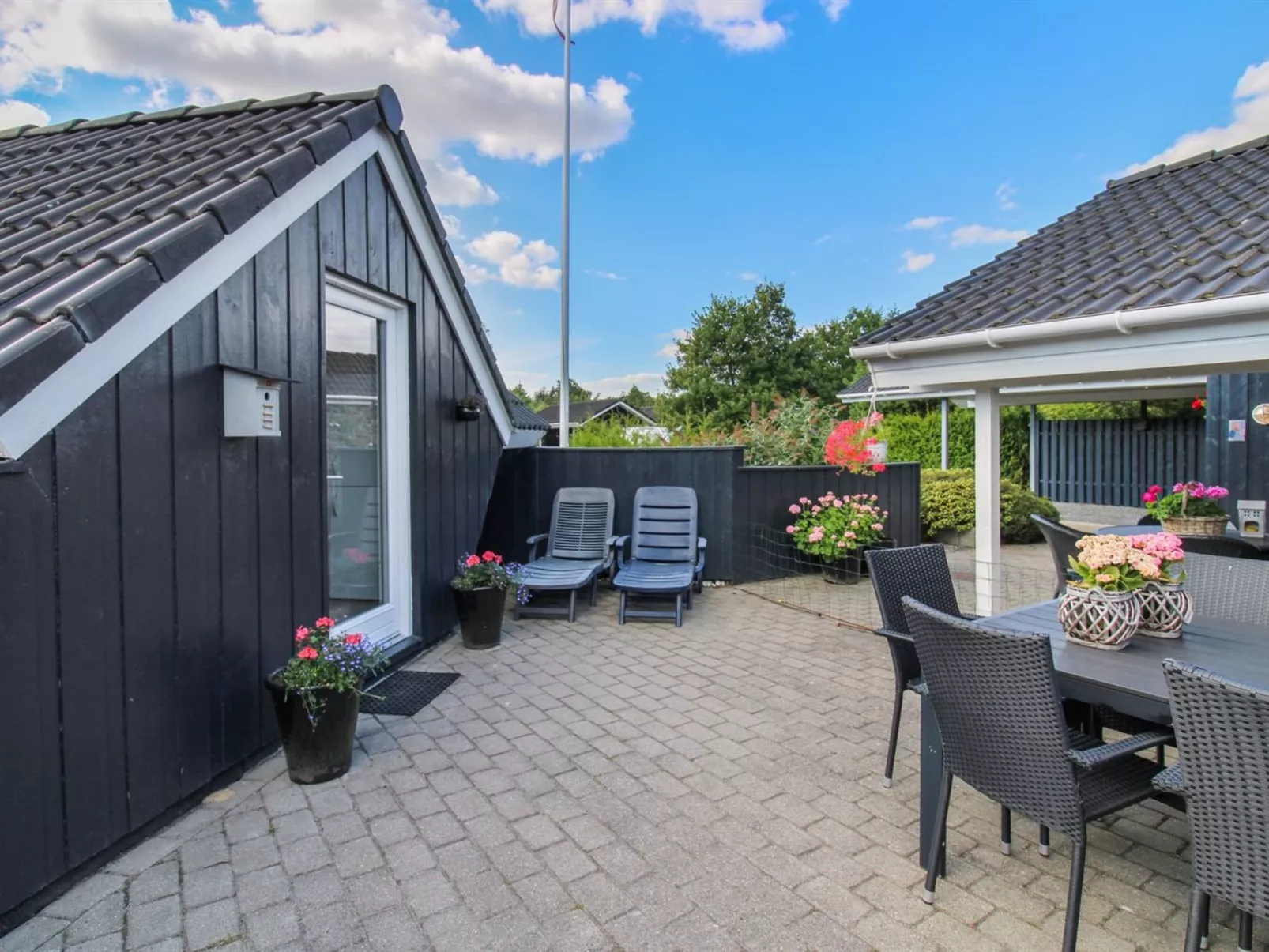 "Maureen" - 10.5km from the sea-Buiten