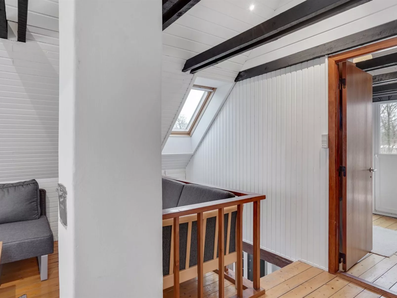 "Bendine" - 100m to the fjord-Buiten