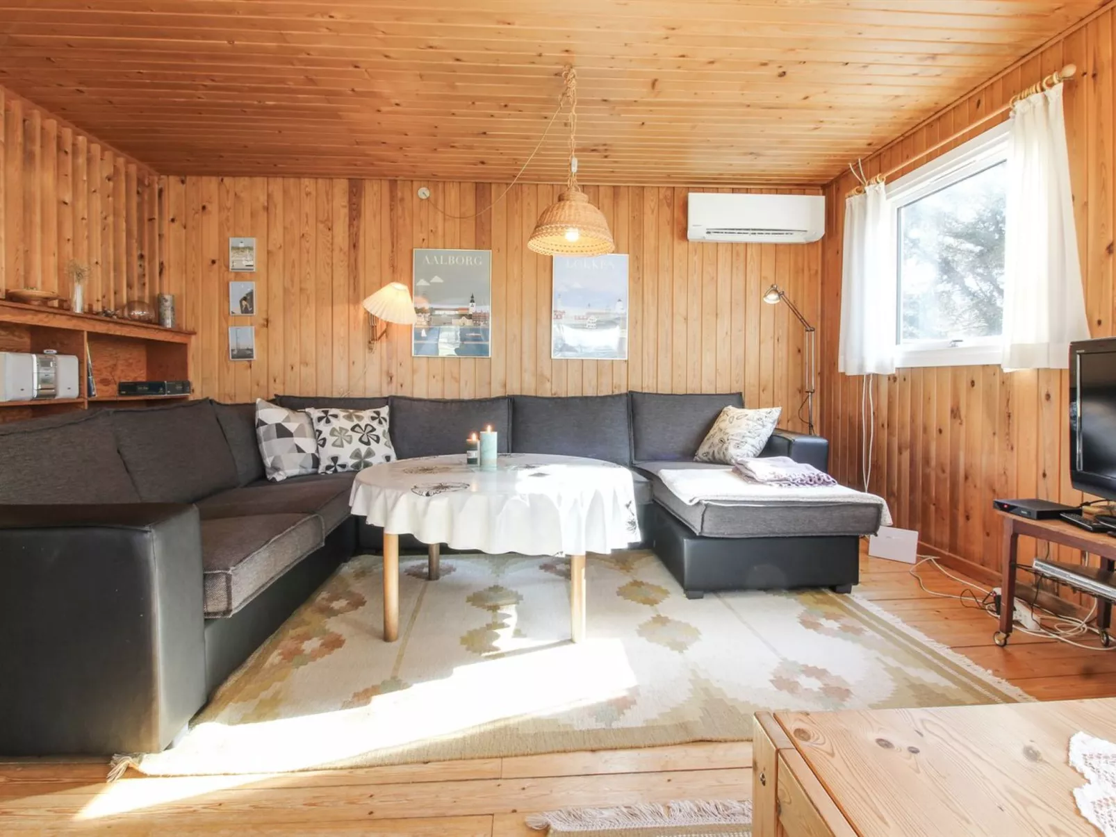 "Lis" - 300m from the sea-Binnen