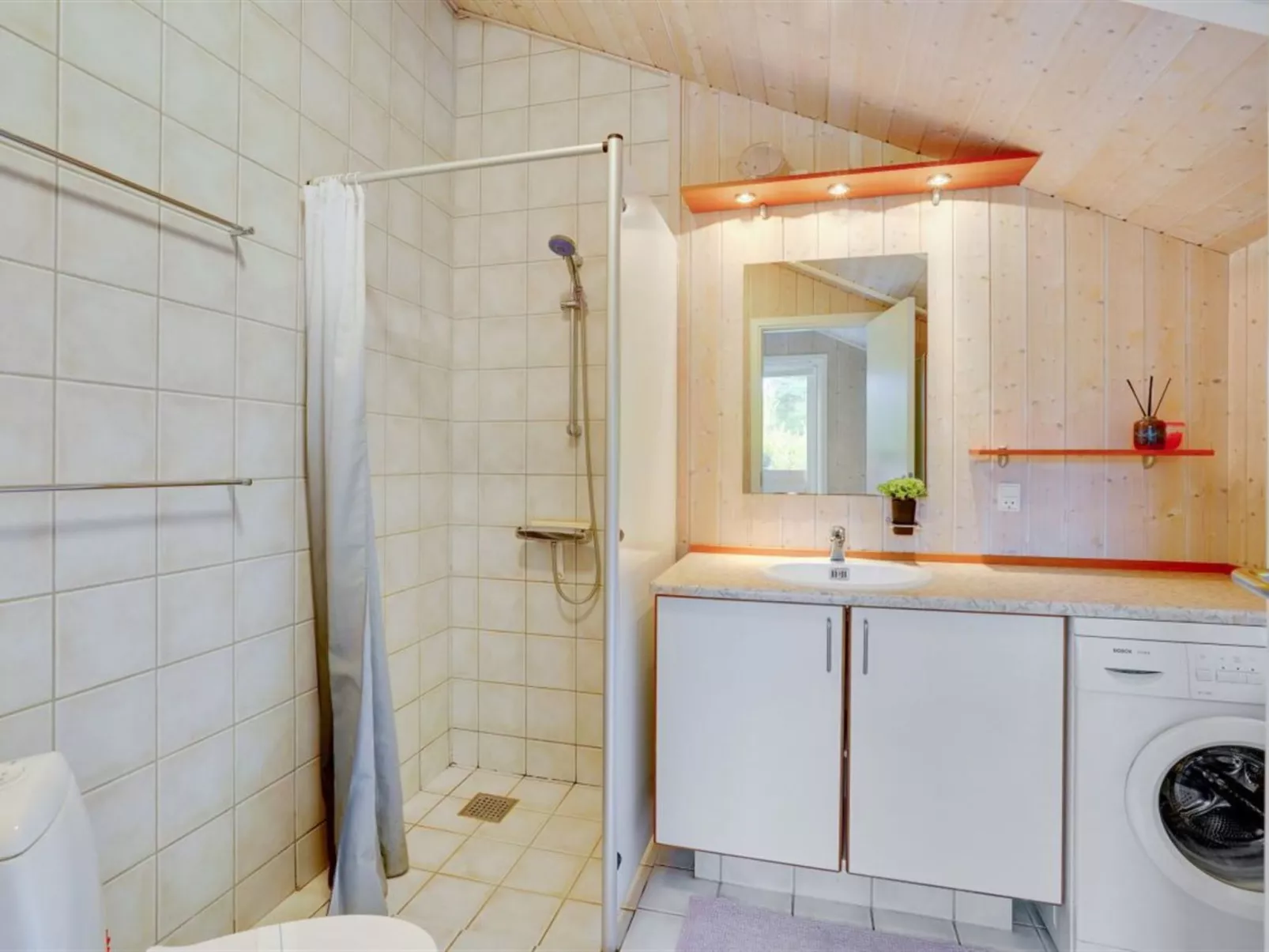 "Lyra" - 800m from the sea-Binnen