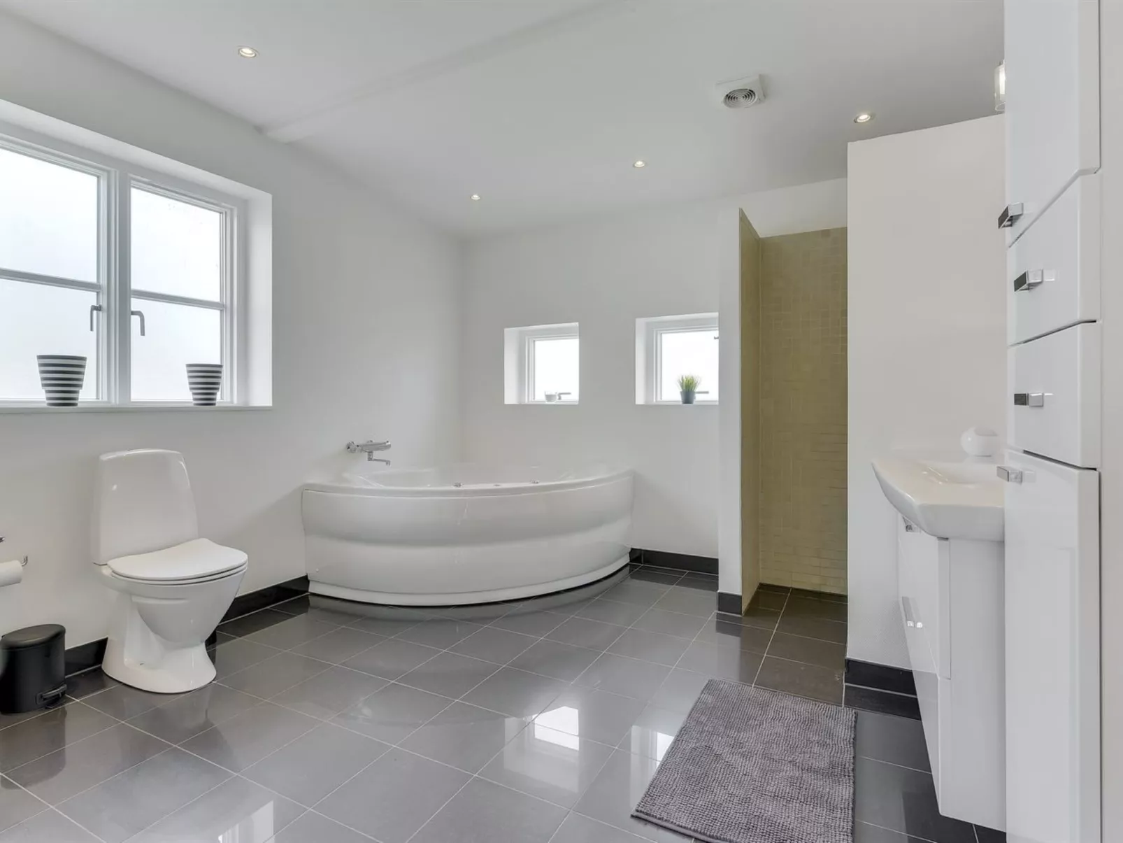 "Henke" - 500m from the sea-Binnen