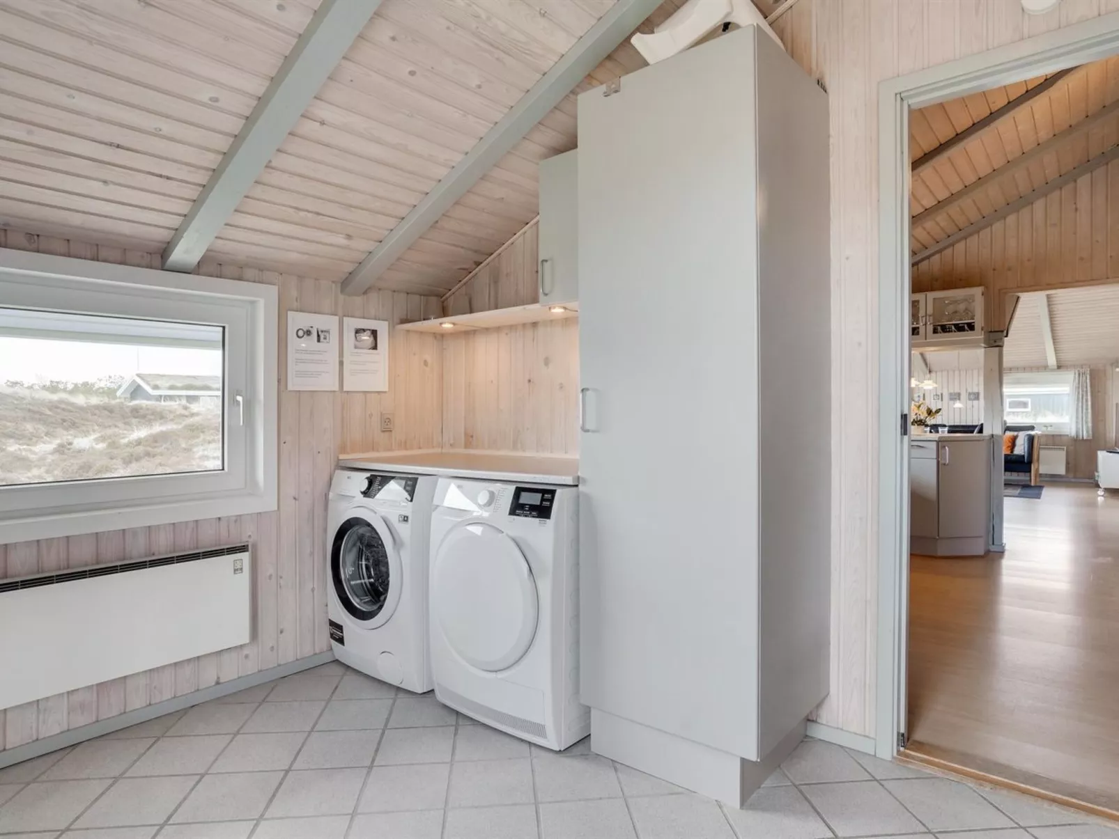 "Tennie" - 300m from the sea-Binnen