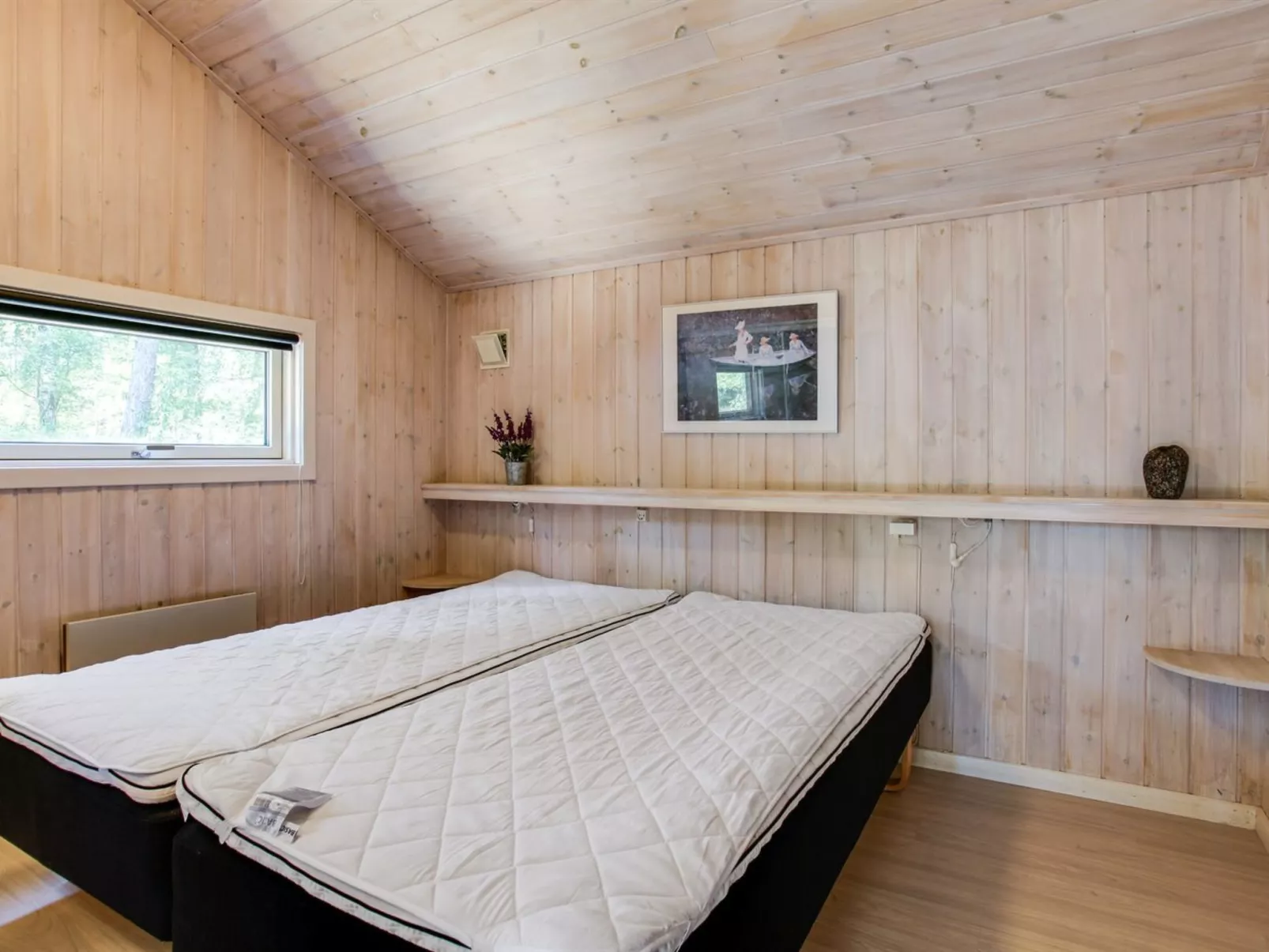 "Sylvia" - 900m from the sea-Binnen