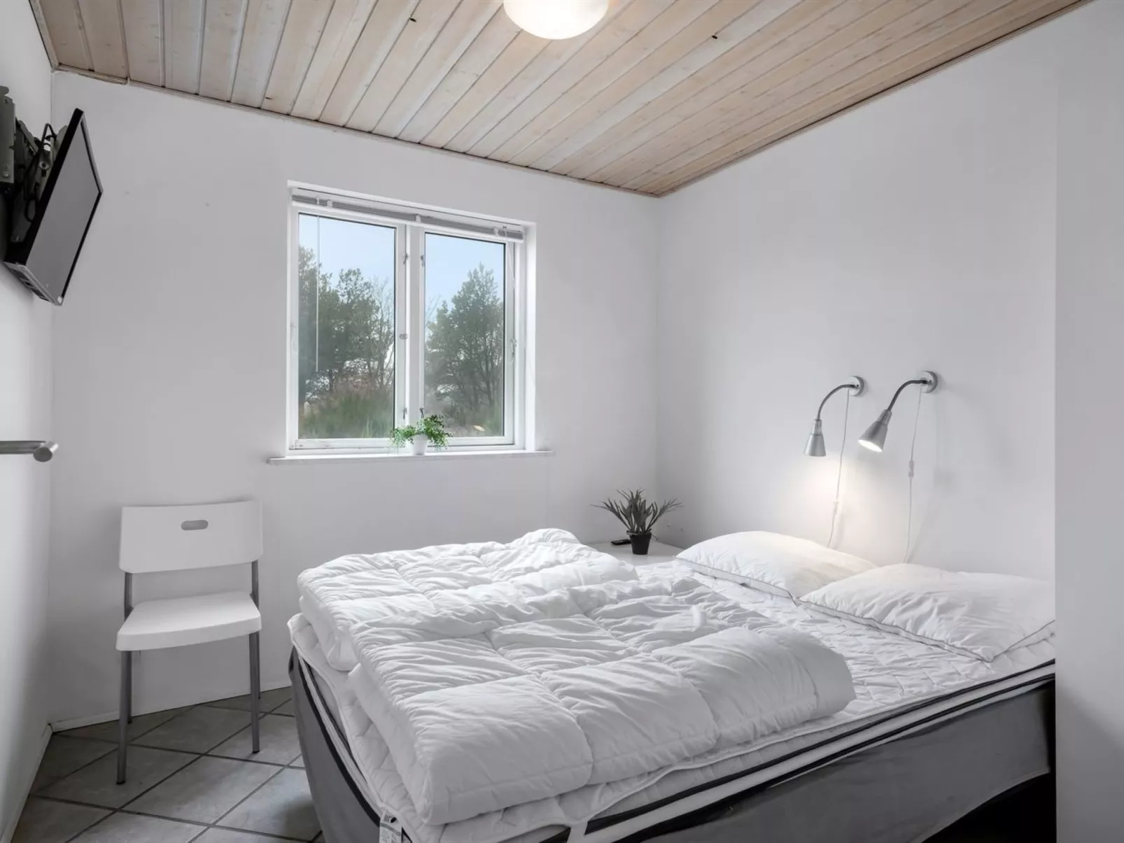 "Tydkil" - 300m to the fjord-Binnen