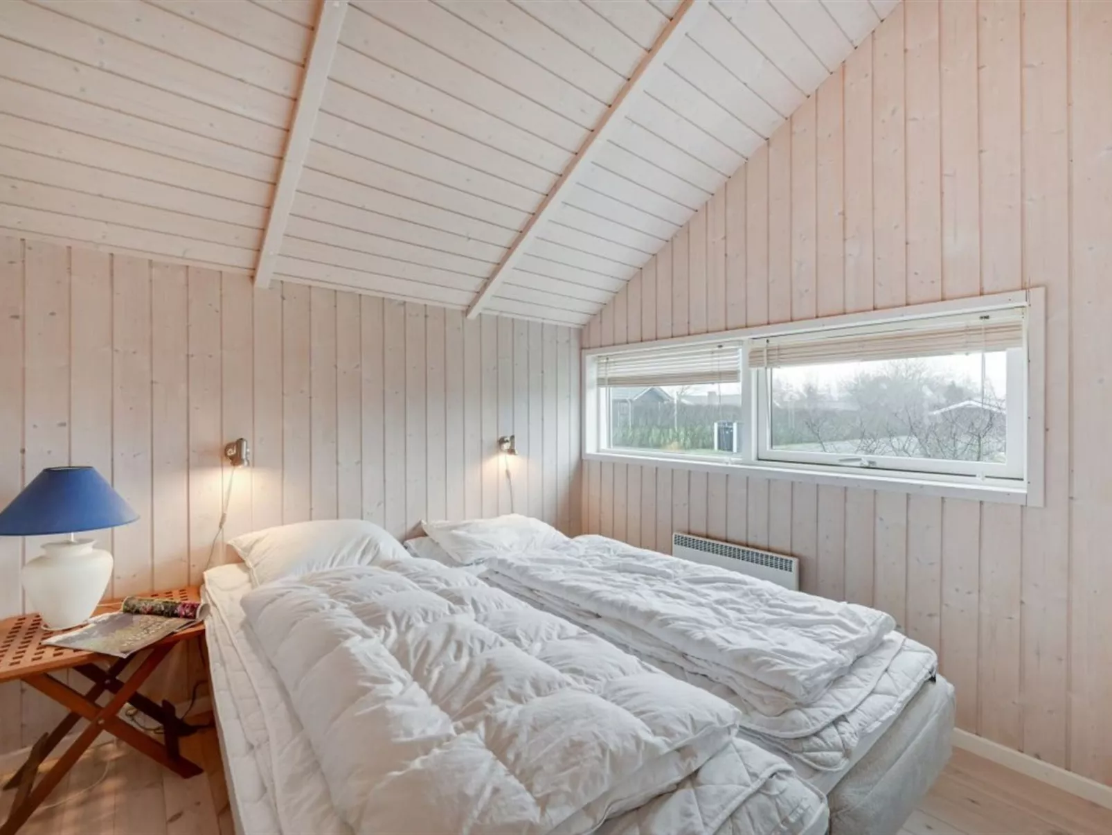 "Clarina" - 800m to the fjord-Binnen