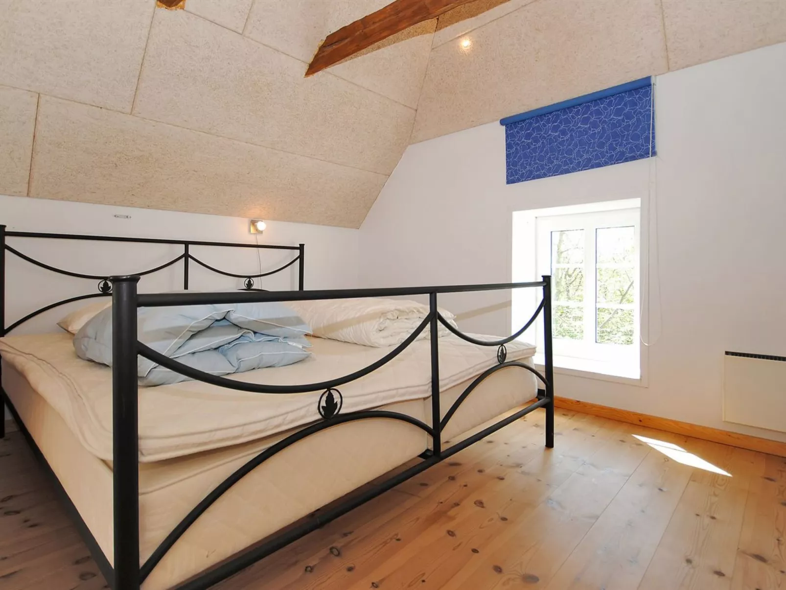 "Alois" - 1km to the fjord-Binnen