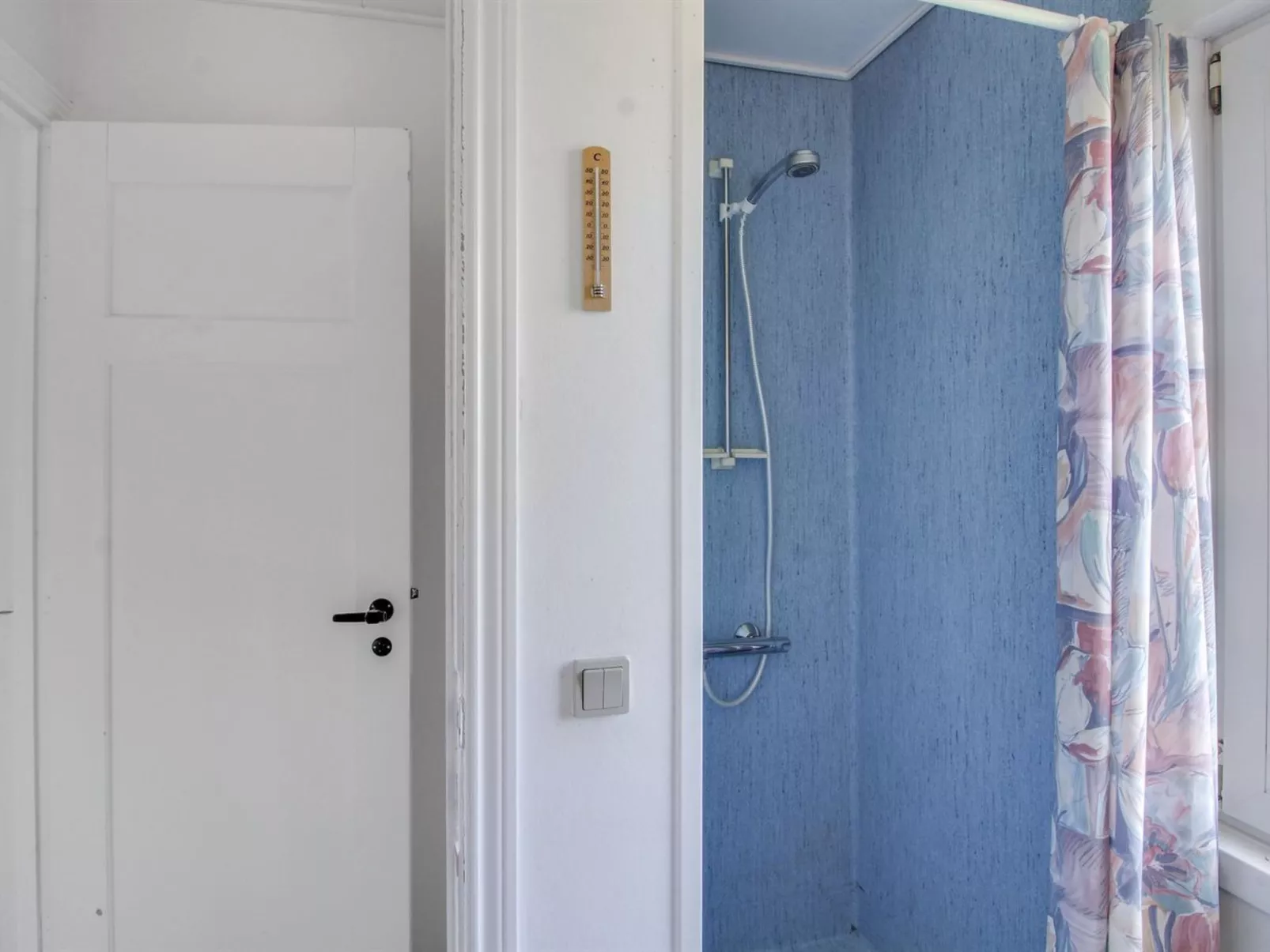 "Sohvi" - 450m from the sea-Binnen