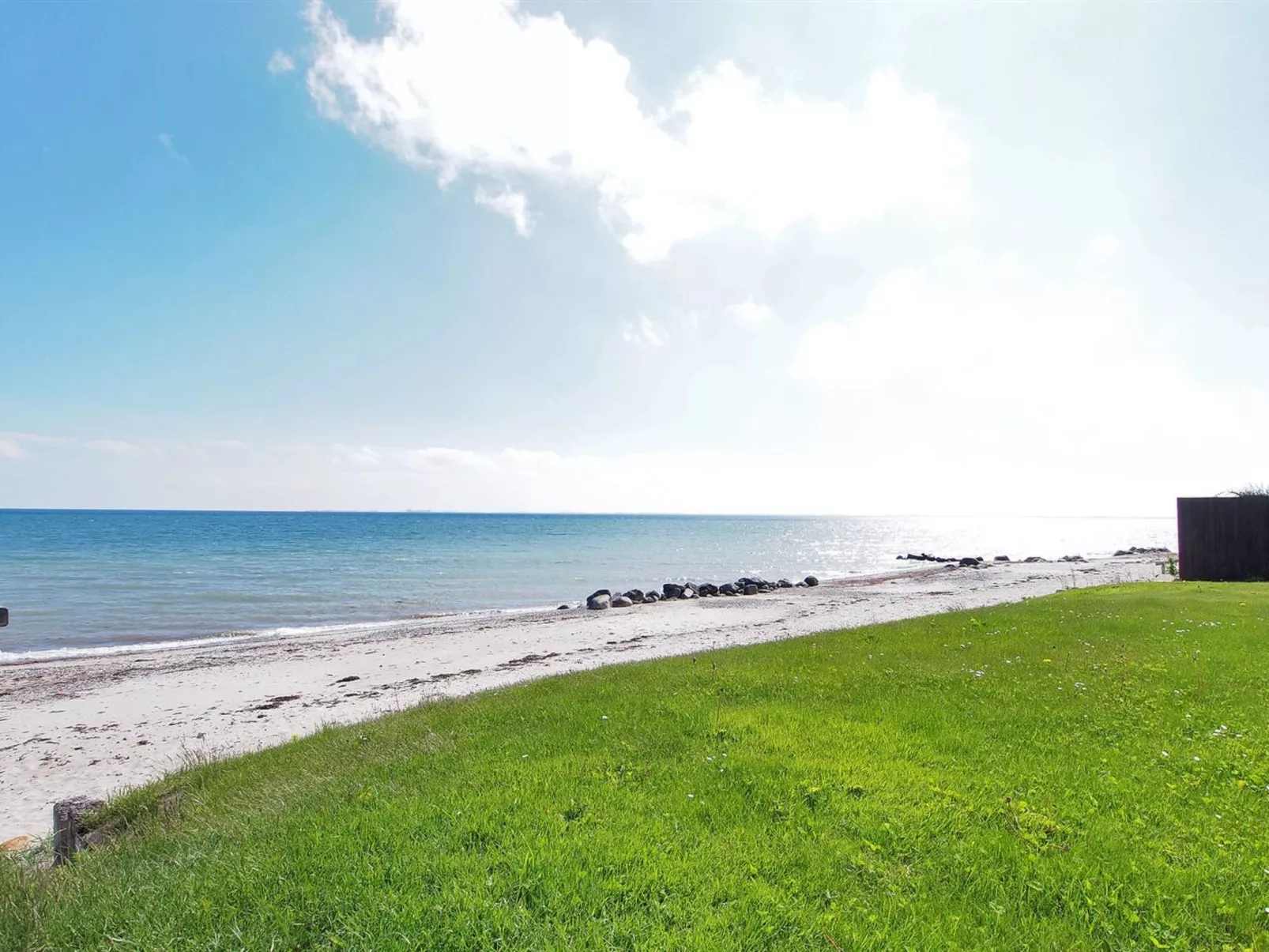 "Salme" - 100m from the sea-Buiten