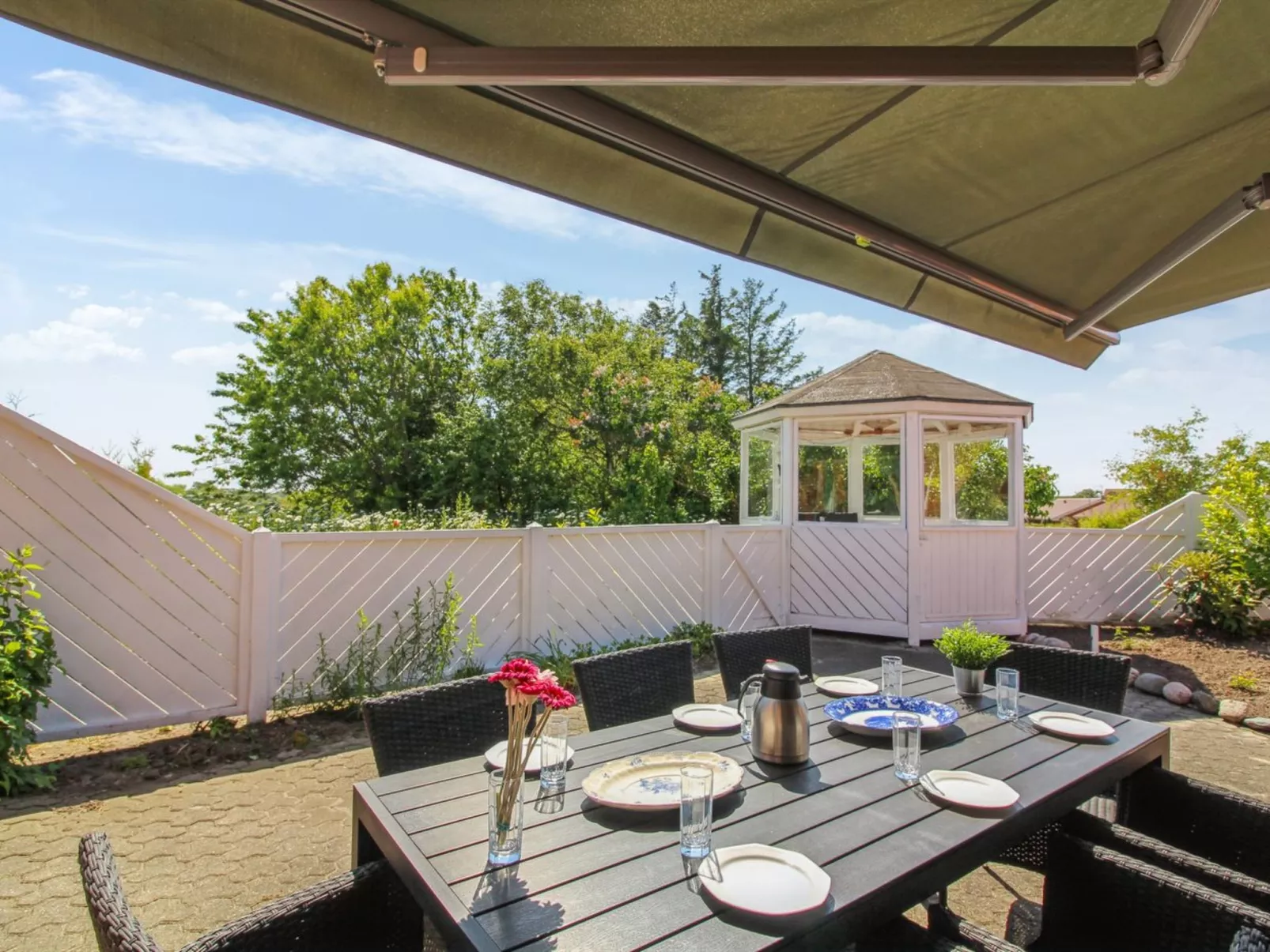 "Kiersten" - 5km from the sea-Buiten