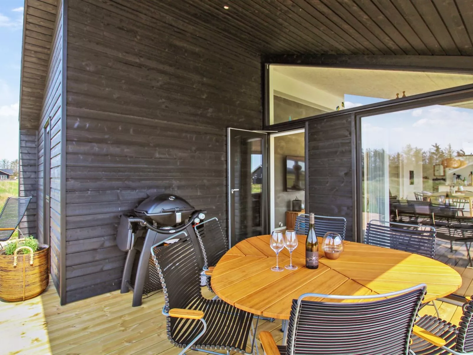 "Serey" - 1.4km from the sea-Buiten