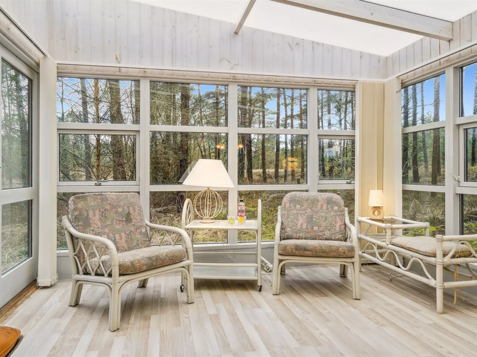 "Felicity" - 450m from the sea-Binnen