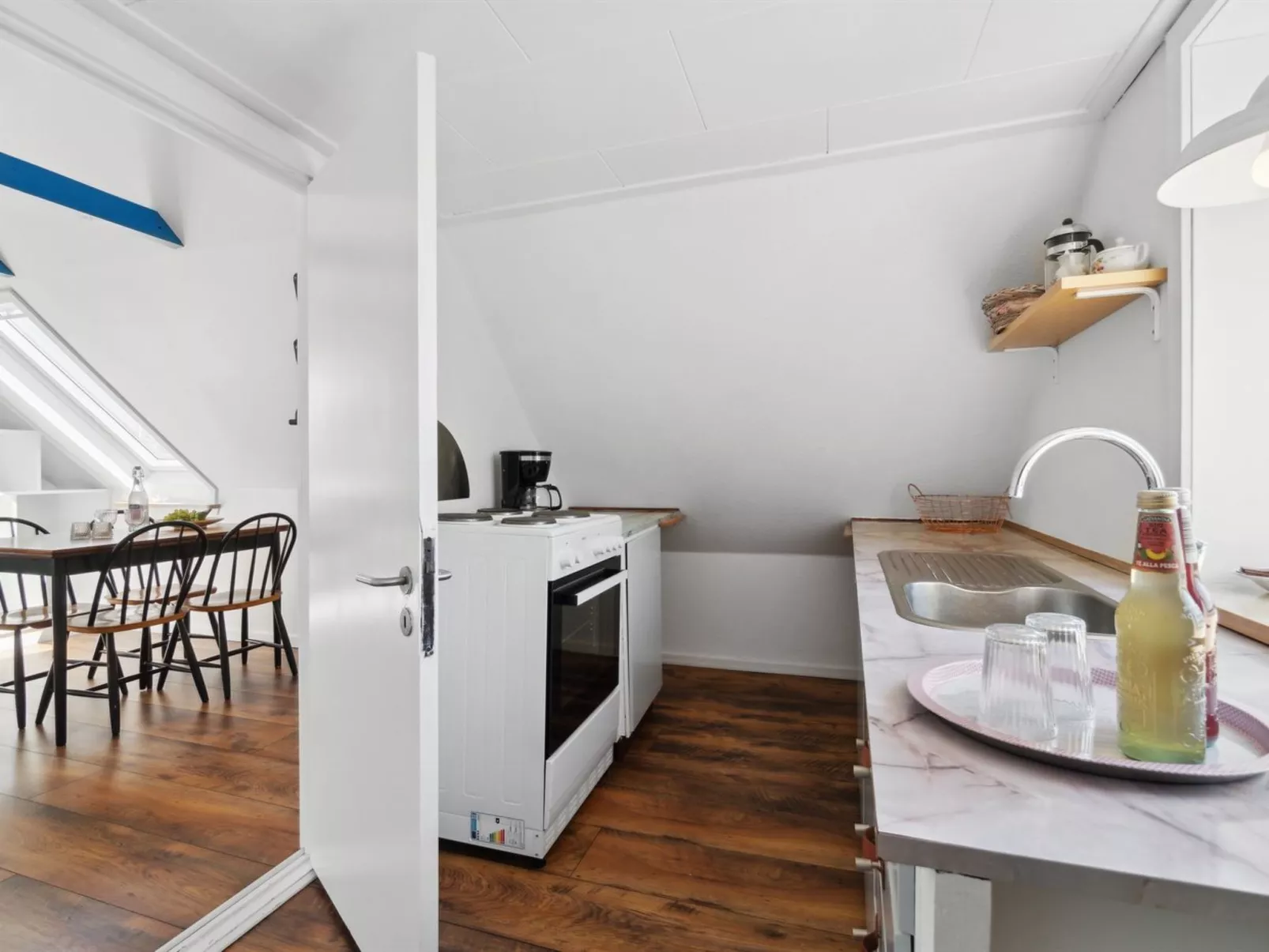 "Riitta" - 250m from the sea-Binnen