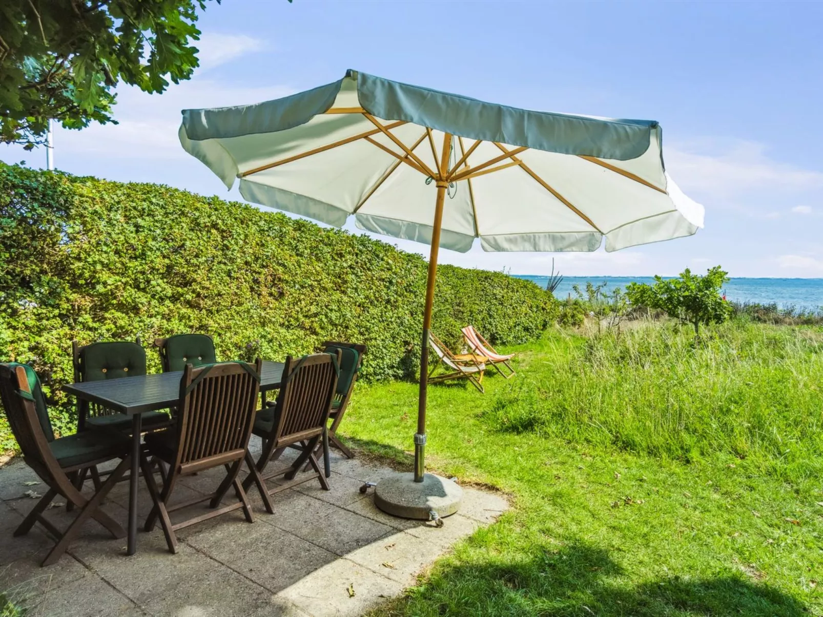 "Snari" - 10m from the sea-Buiten