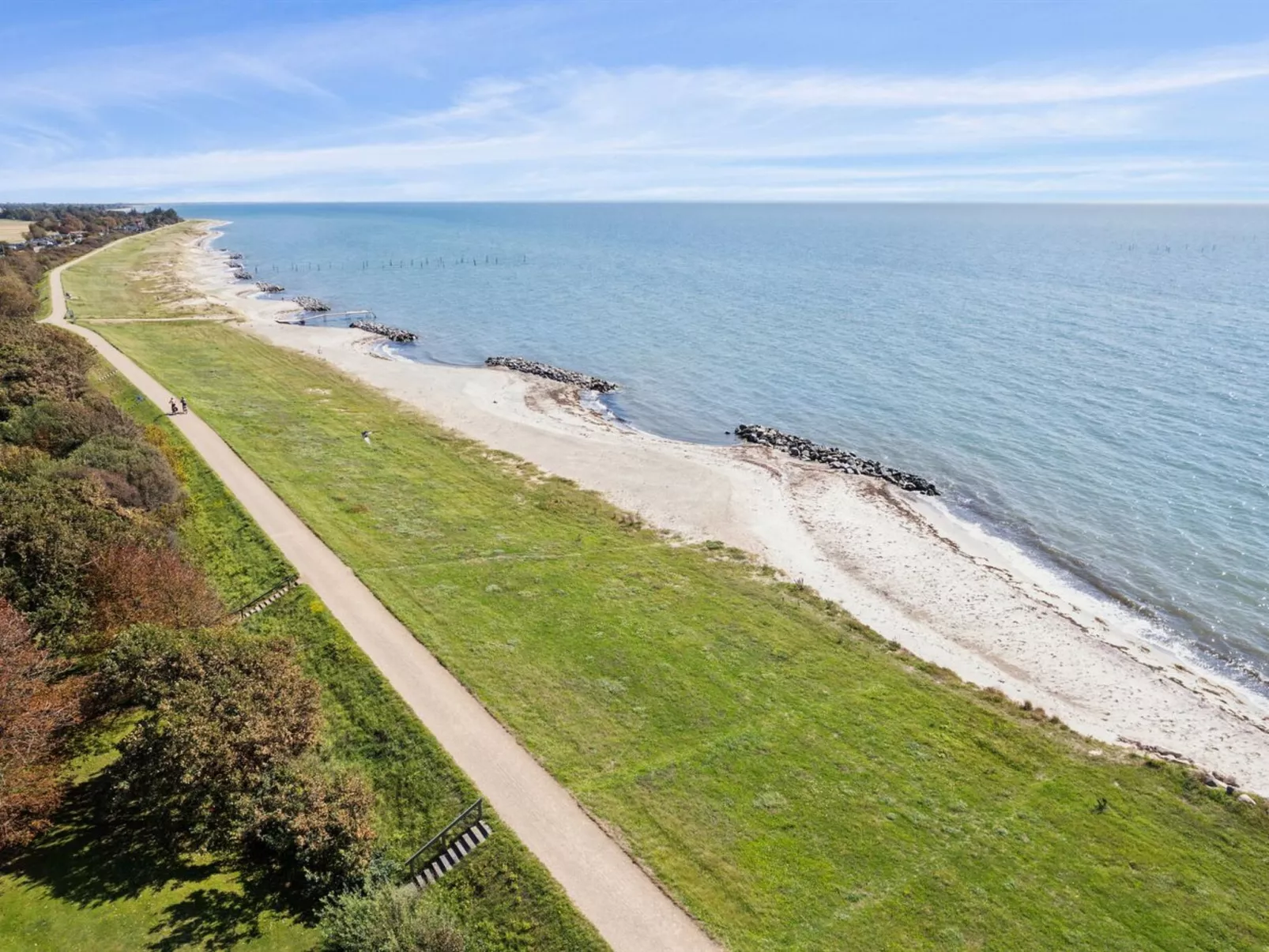 "Esme" - 30m from the sea-Buiten