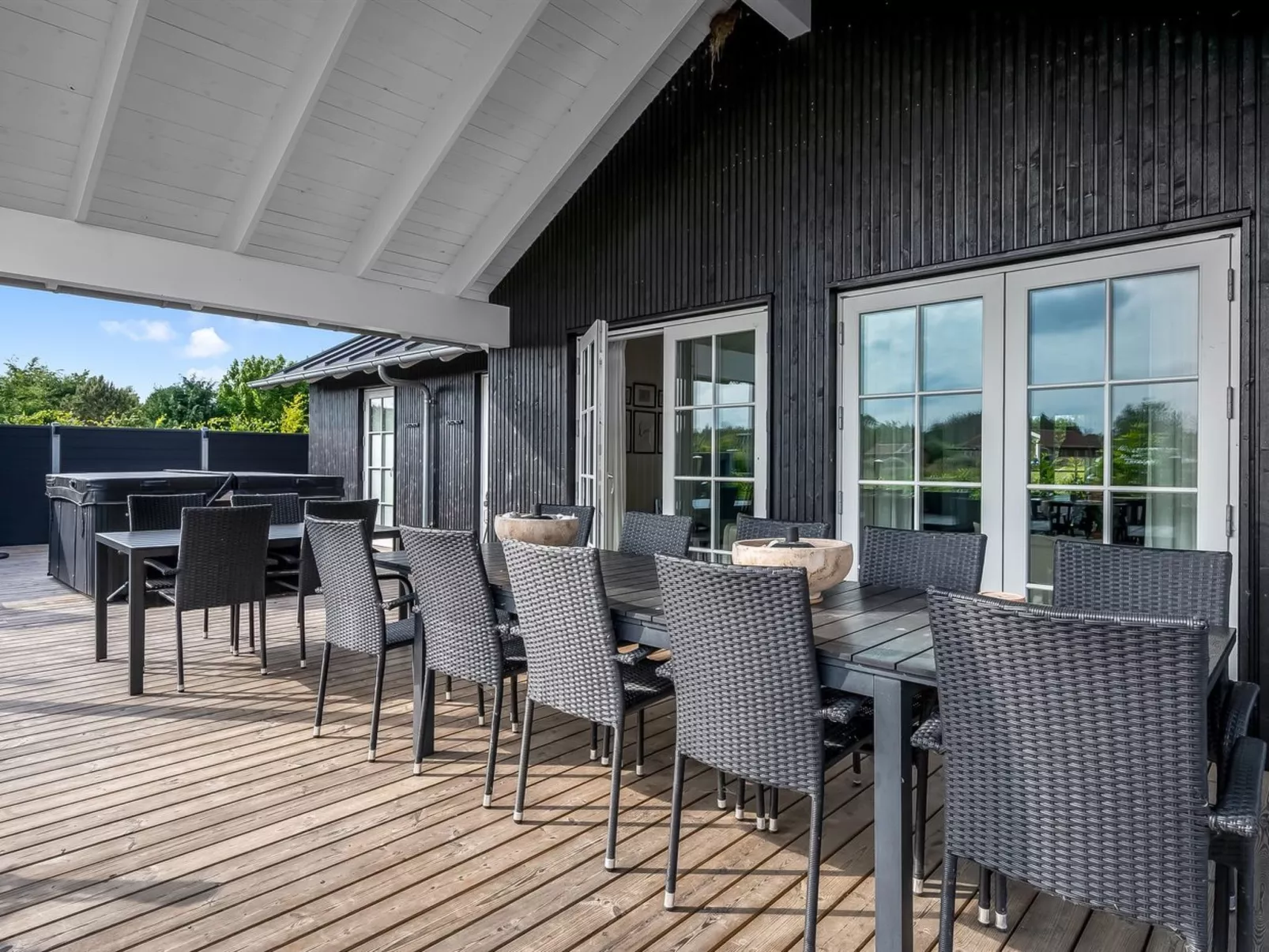 "Bryngeir" - 750m from the sea-Buiten