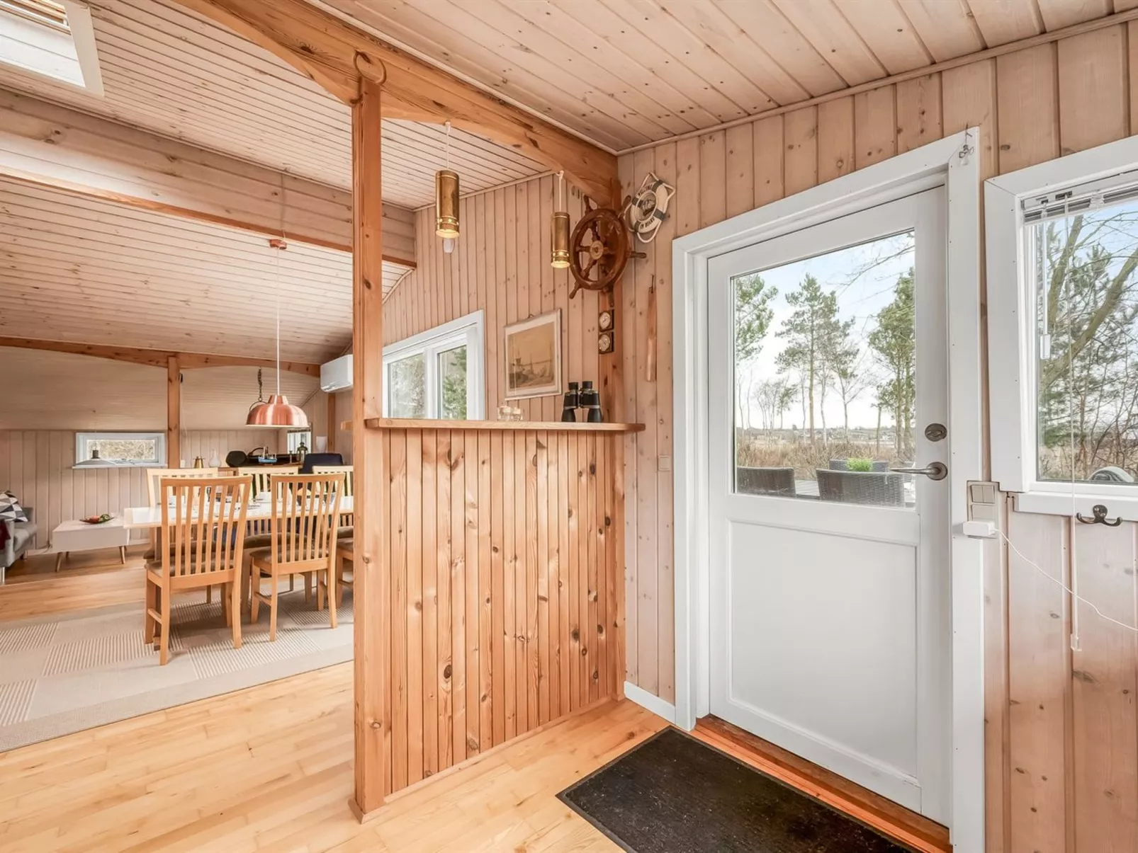 "Bosi" - 100m to the fjord-Binnen